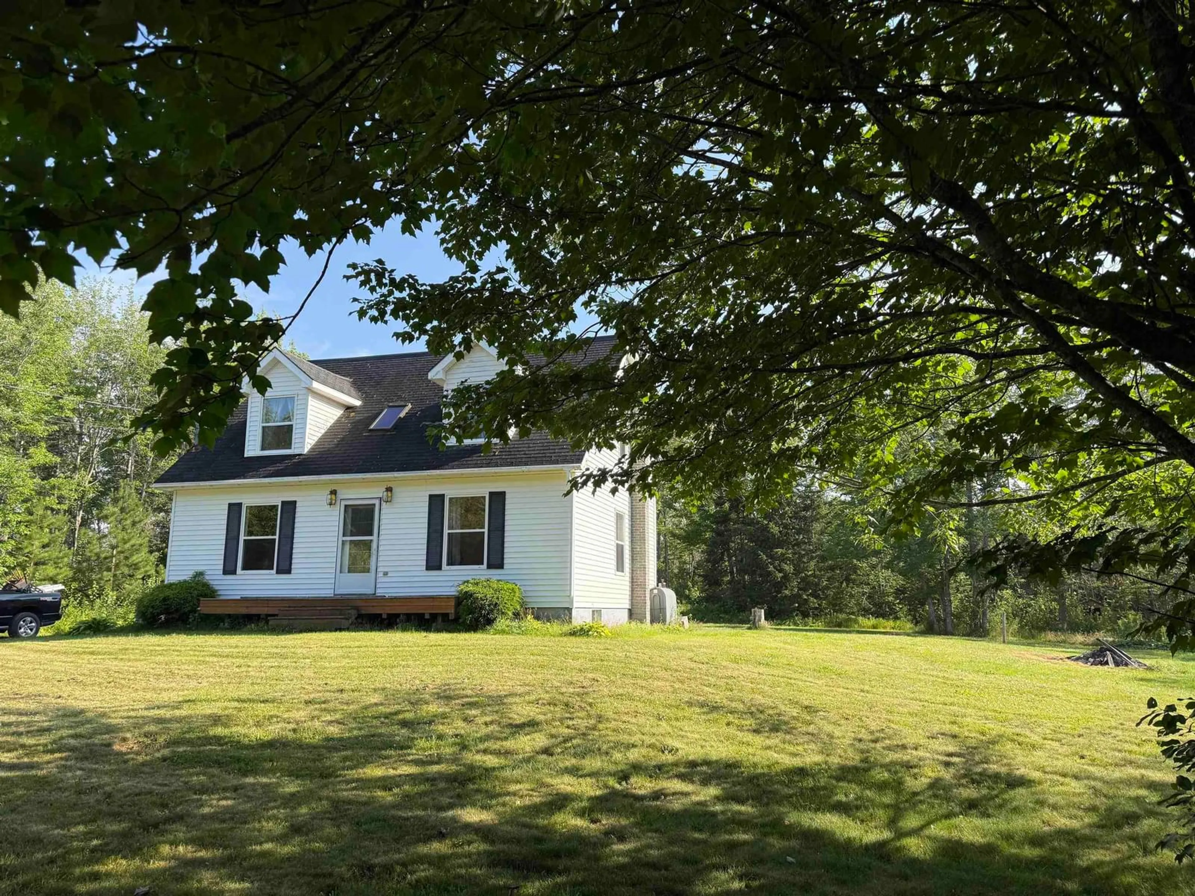A pic from outside/outdoor area/front of a property/back of a property/a pic from drone, unknown for 36 Lowden Rd, Linacy Nova Scotia B2H 5C4