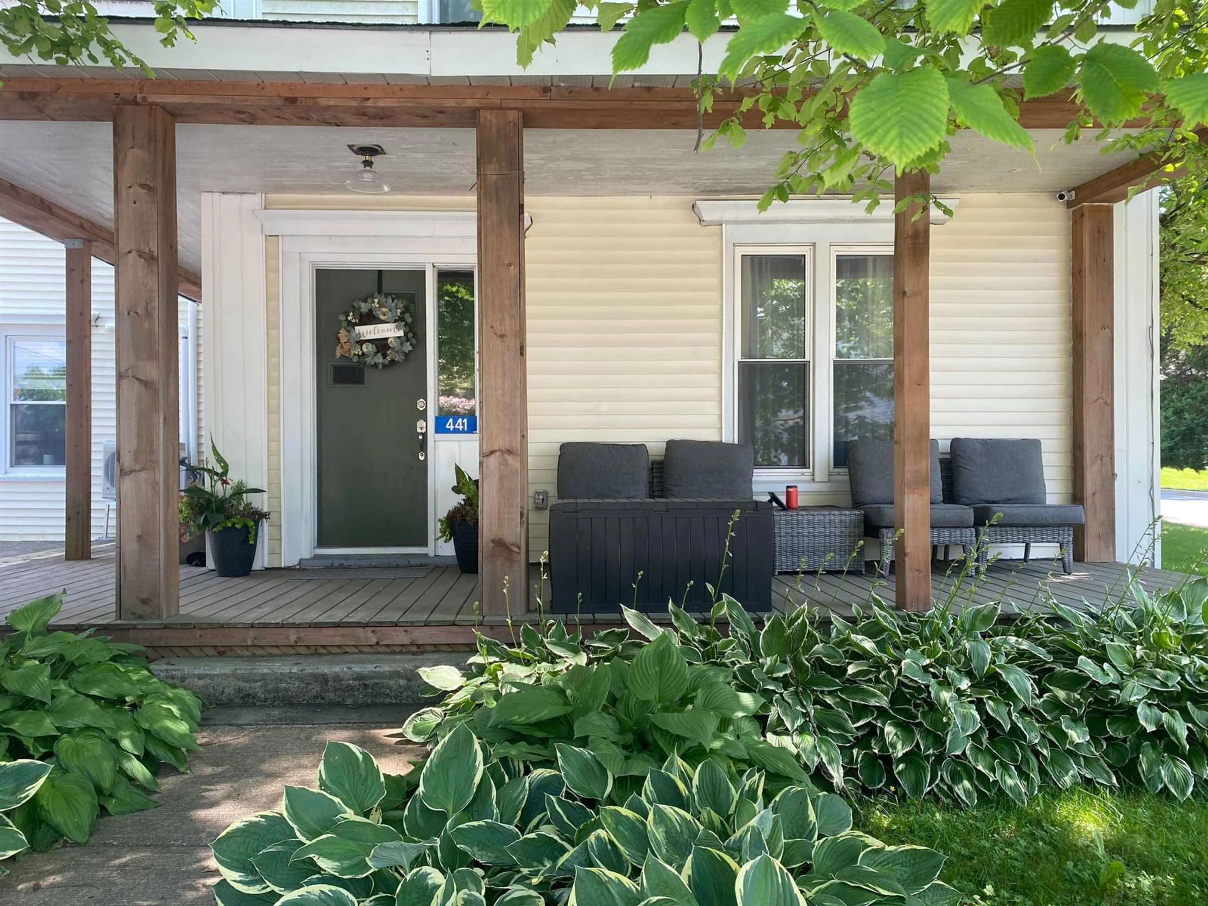 Patio, street for 441 Main St, Liverpool Nova Scotia B0T 1K0