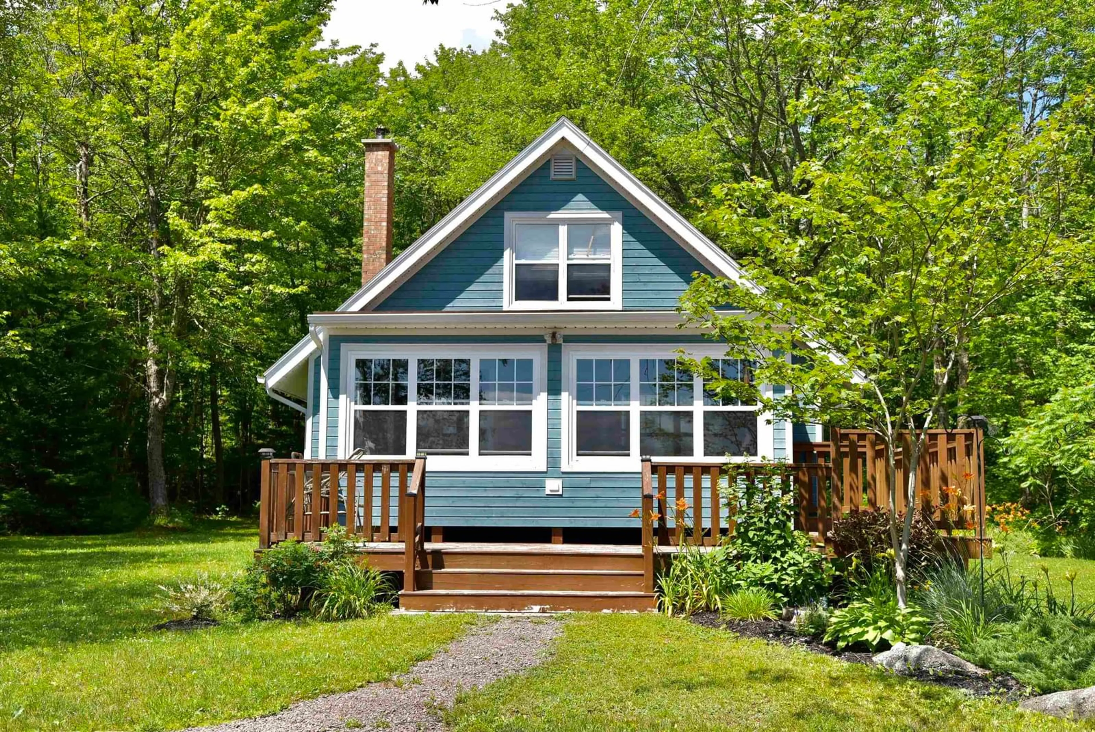 Home with vinyl exterior material, street for 1401 Tree Line Dr, New Albany Nova Scotia B0S 1P0