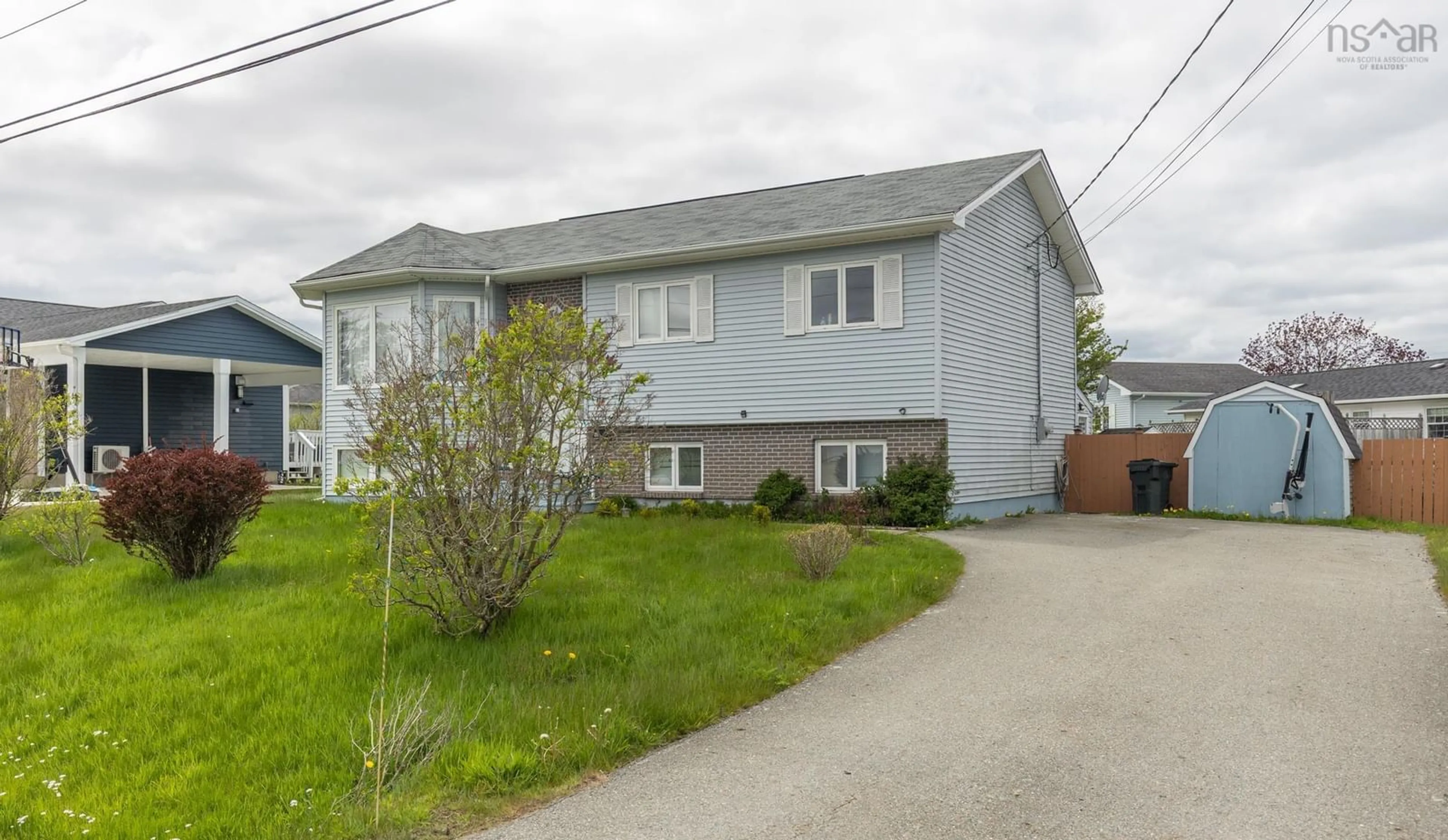 Home with vinyl exterior material, street for 486 Brunswick St, Yarmouth Nova Scotia B5A 4S1