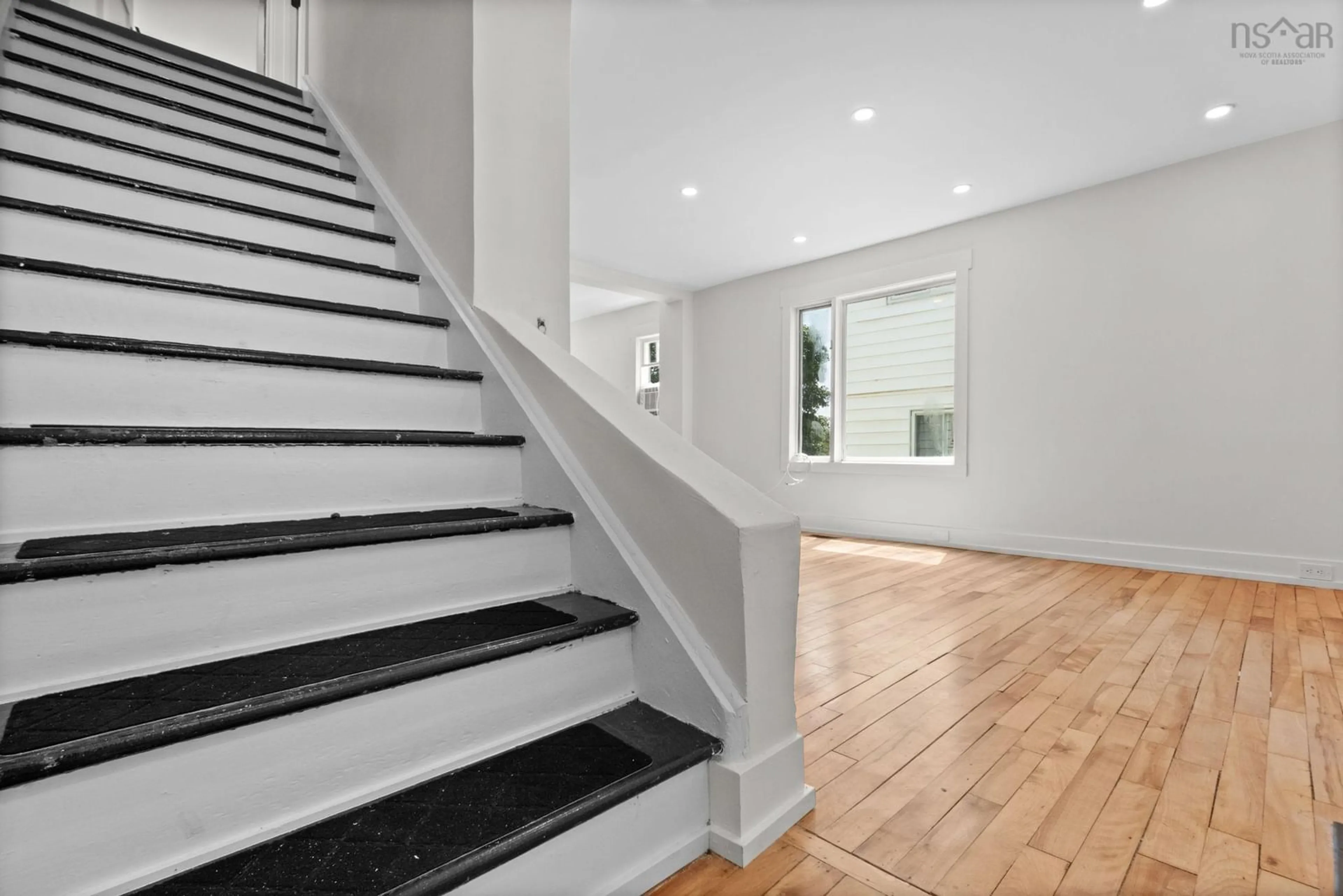 Stairs for 54 Symonds St, Dartmouth Nova Scotia B3A 3L7