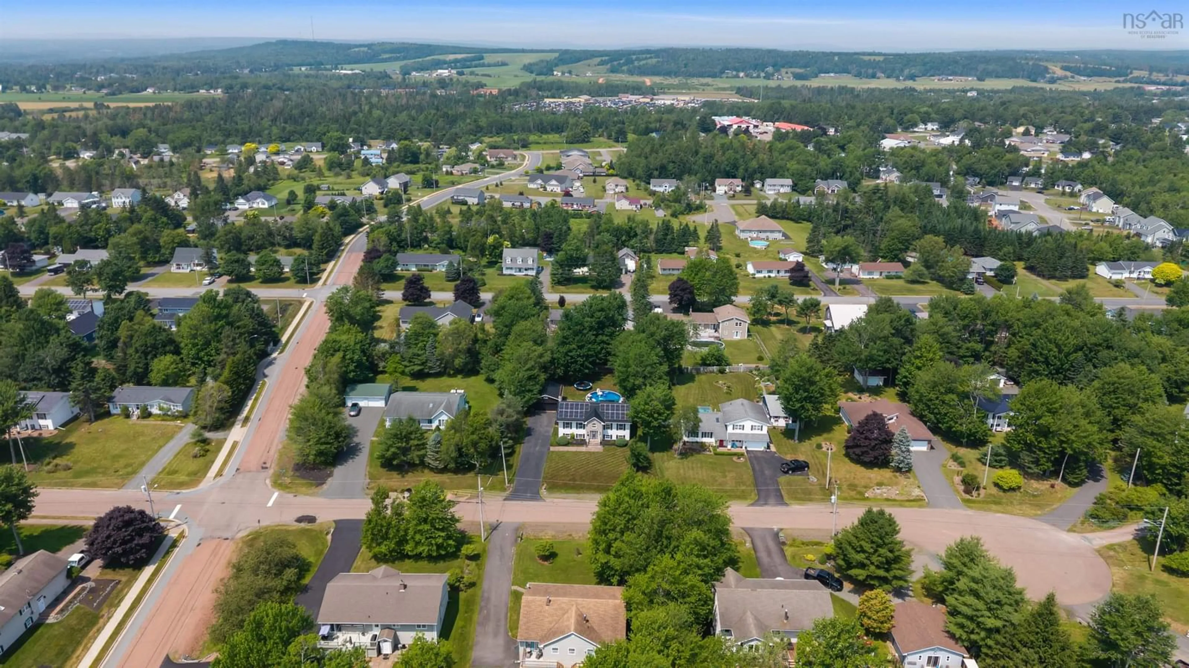 A pic from outside/outdoor area/front of a property/back of a property/a pic from drone, unknown for 157 Meadowland Ave, Valley Nova Scotia B2N 6K1