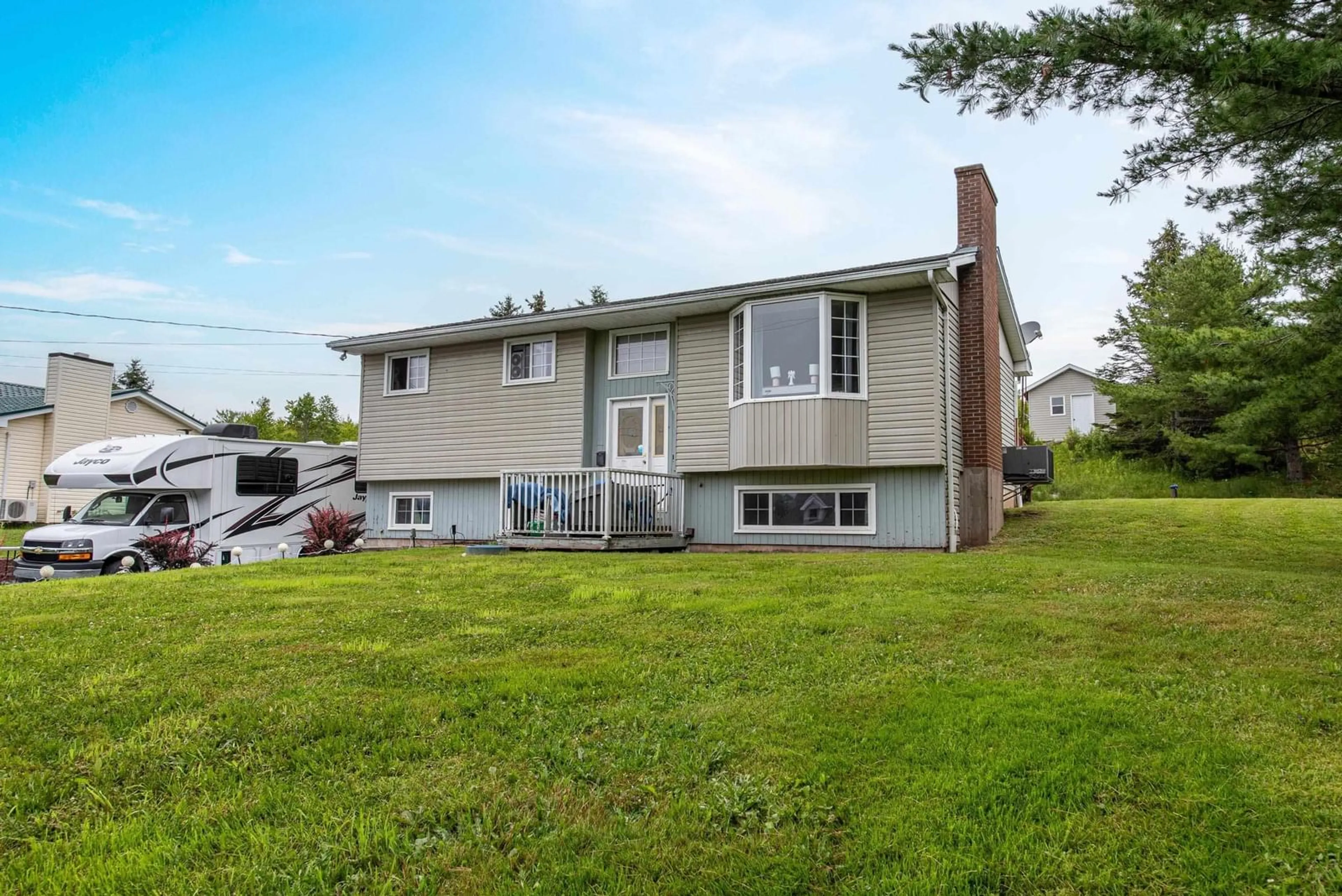 Home with vinyl exterior material, unknown for 172 Candy Mountain Rd, Mineville Nova Scotia B2Z 1K5