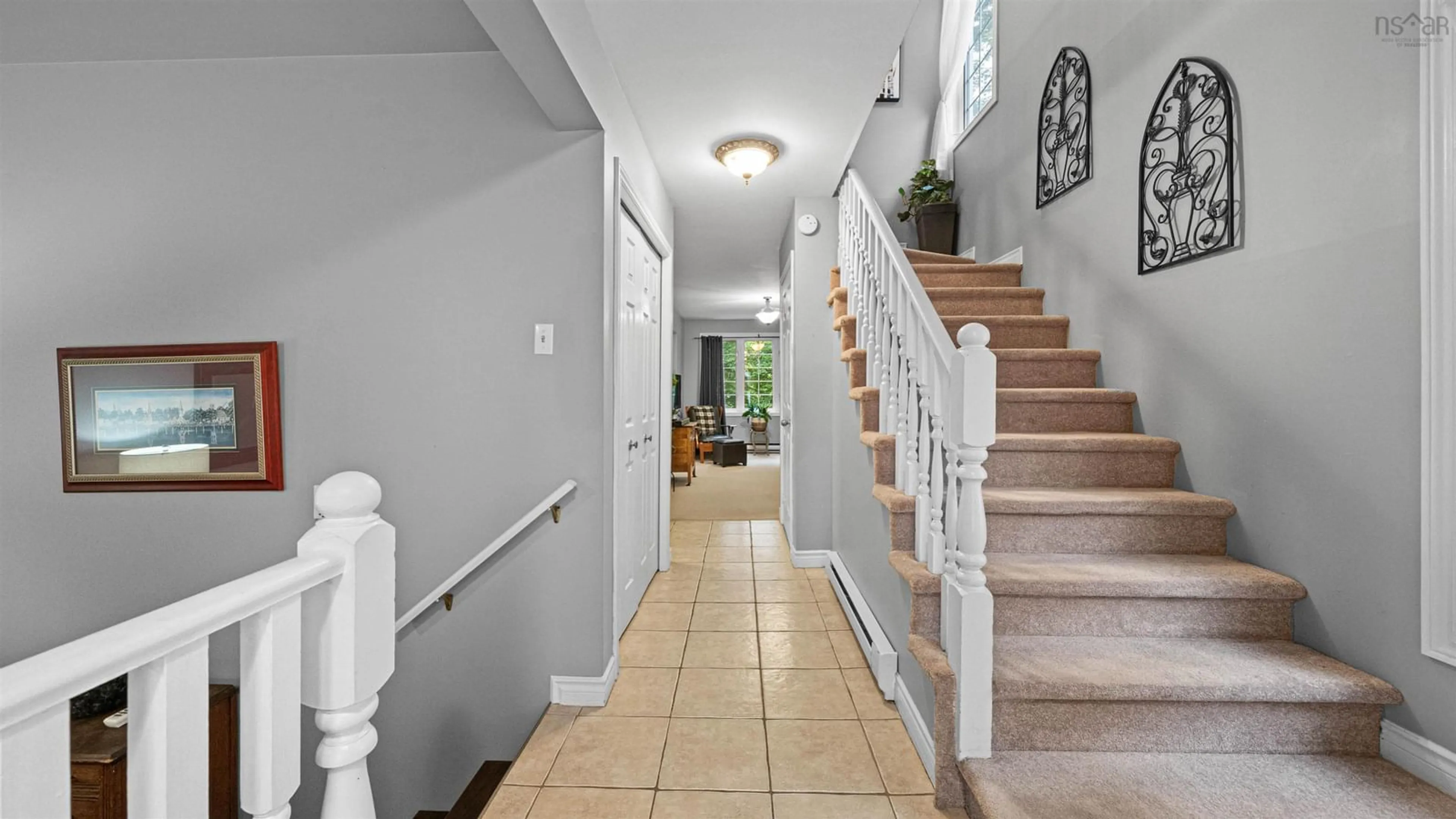 Indoor entryway for 7 Penstock Crt, Middle Sackville Nova Scotia B4E 2L6