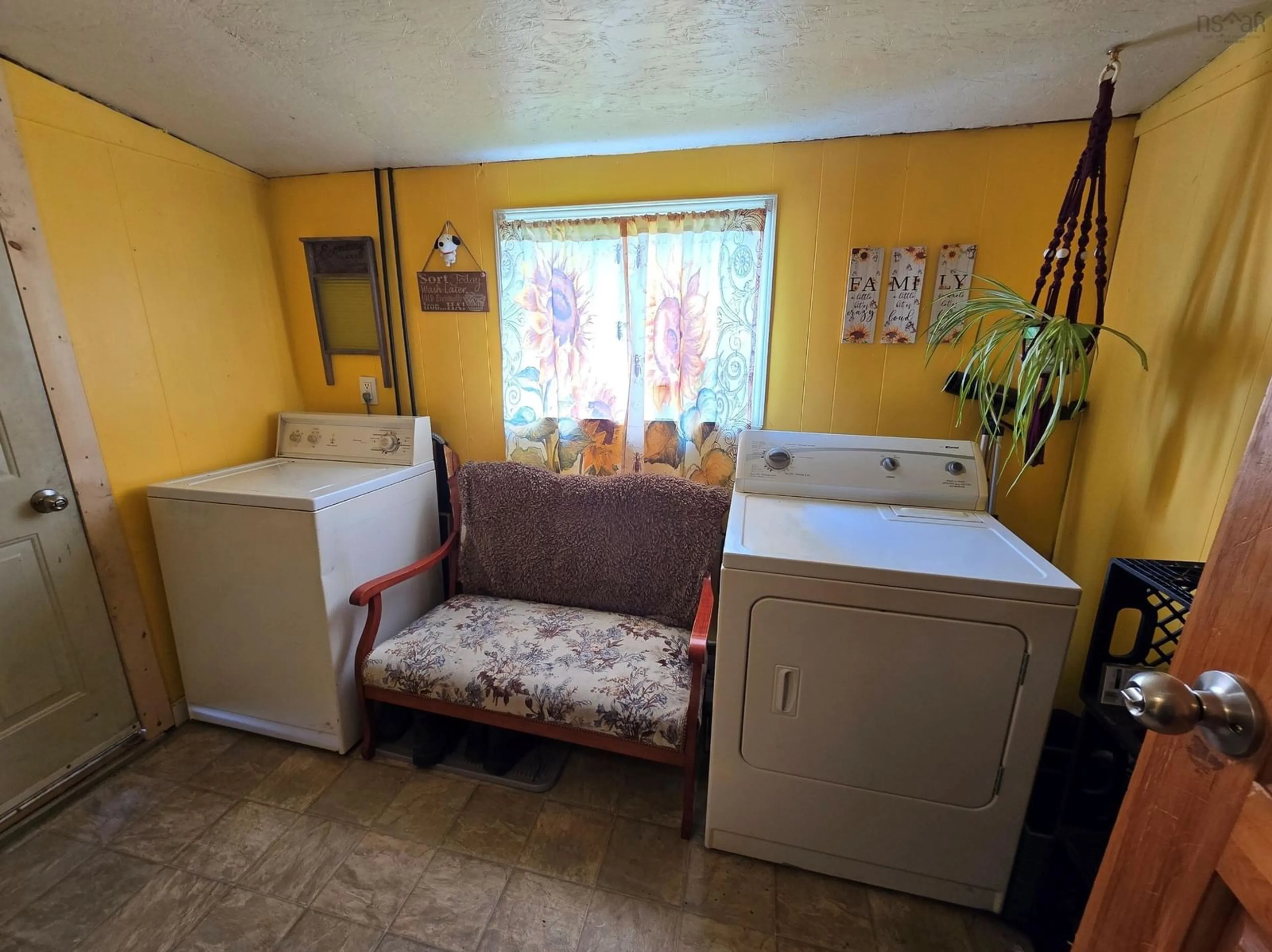 A pic of a room for 248 Chebogue Point Rd, Chebogue Point Nova Scotia B5A 5E0