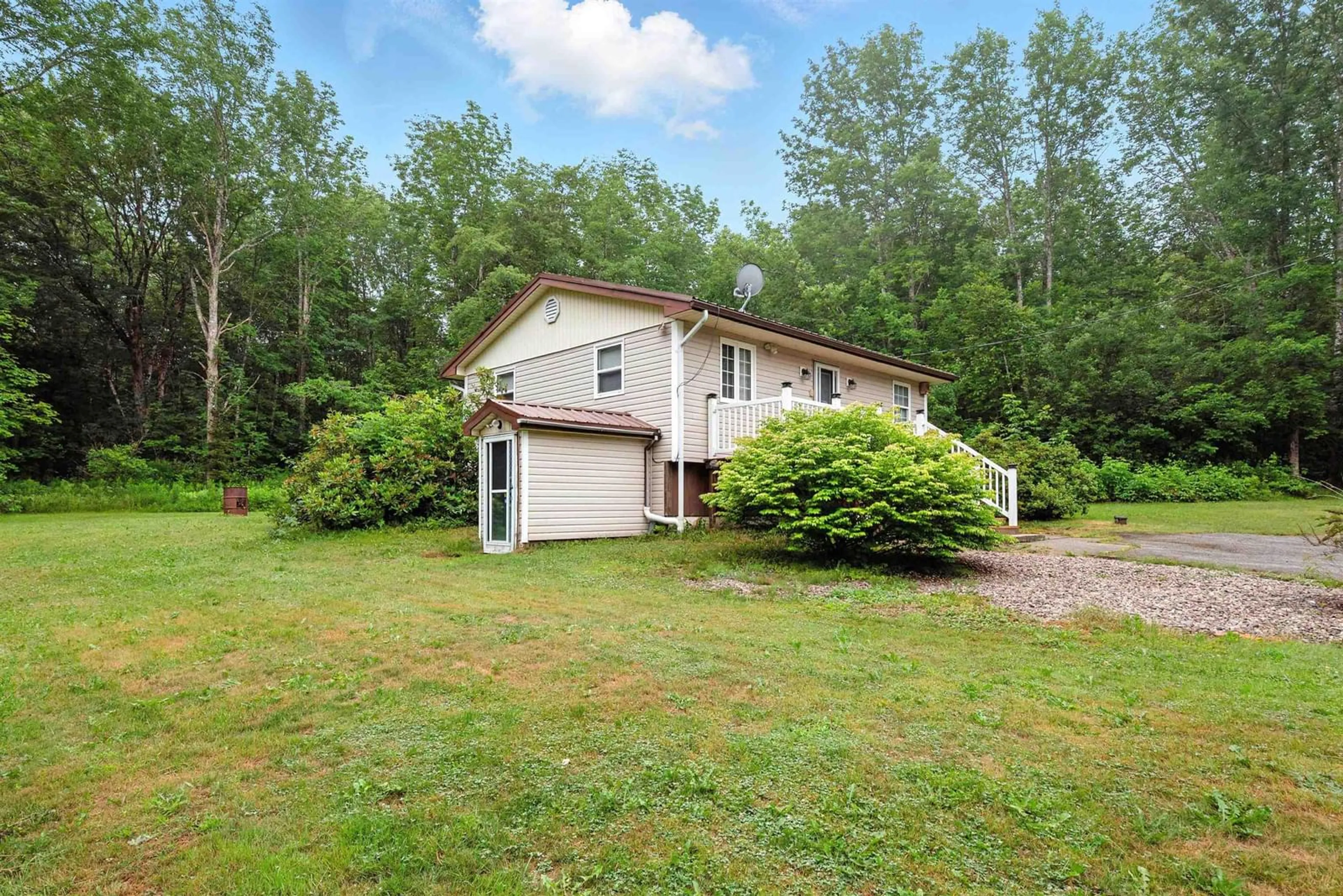 A pic from outside/outdoor area/front of a property/back of a property/a pic from drone, unknown for 52 North River Rd, Lake George Nova Scotia B0P 1C0