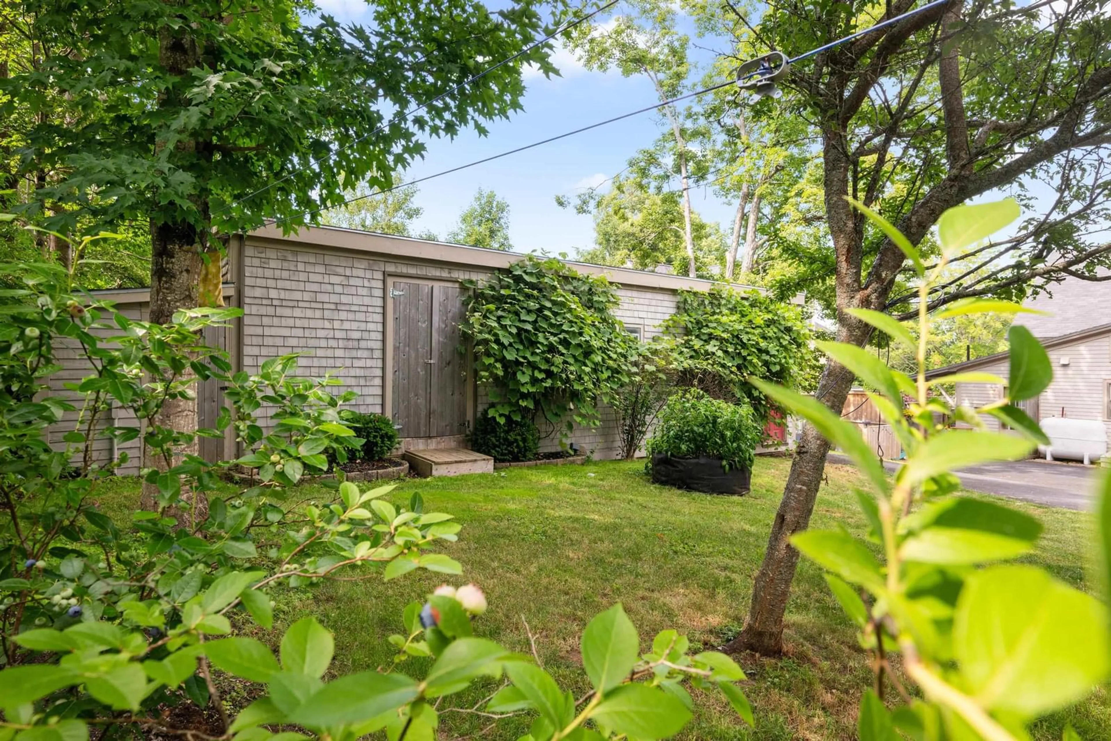 Shed for 153 Pleasant St, Bridgewater Nova Scotia B4V 1N4