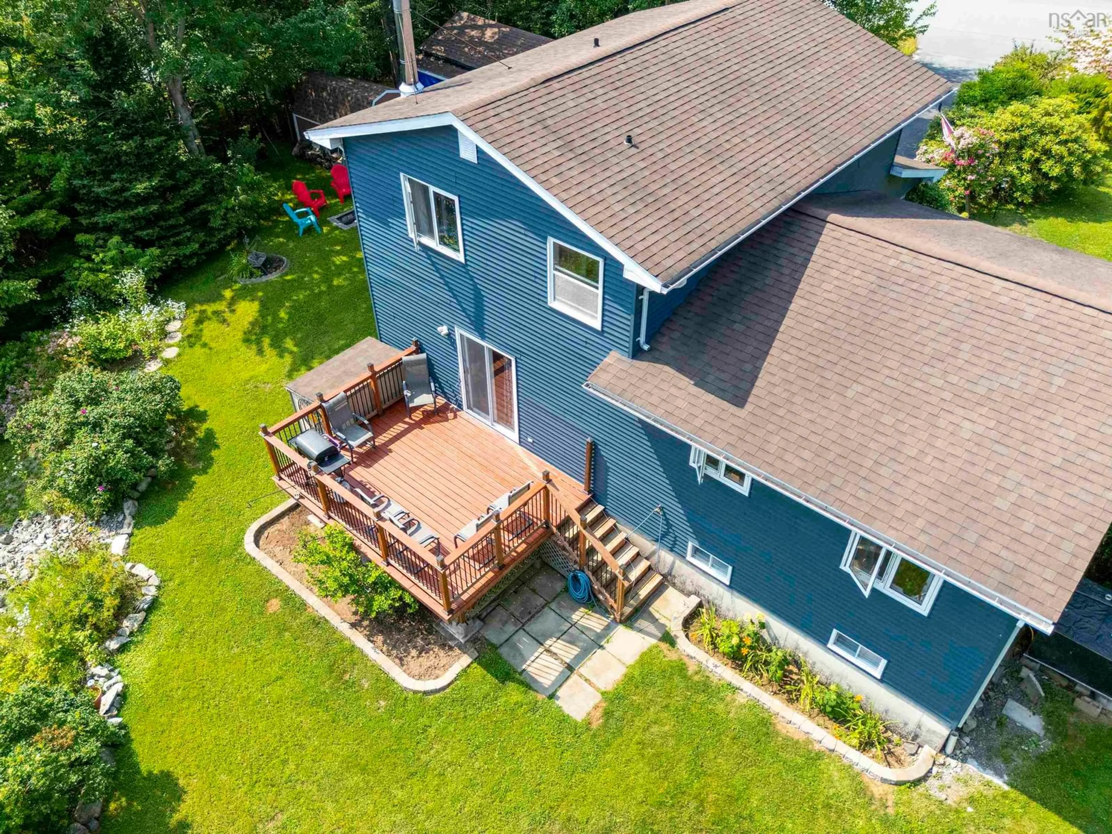 A pic from outside/outdoor area/front of a property/back of a property/a pic from drone, street for 9 Jan Marie Dr, Lawrencetown Nova Scotia B2Z 1E2