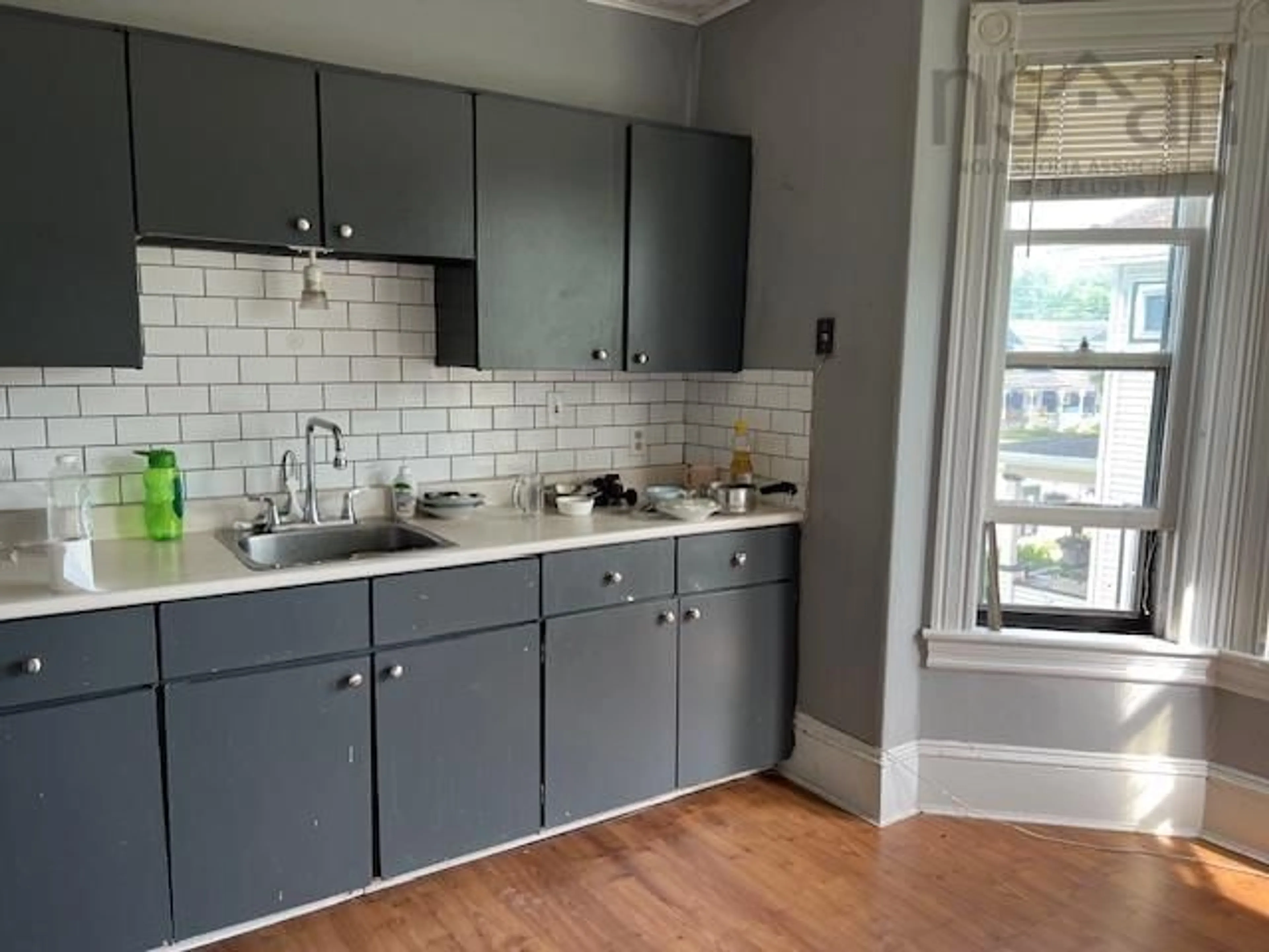 Standard kitchen, unknown for 102 King St, Truro Nova Scotia B2N 3L1