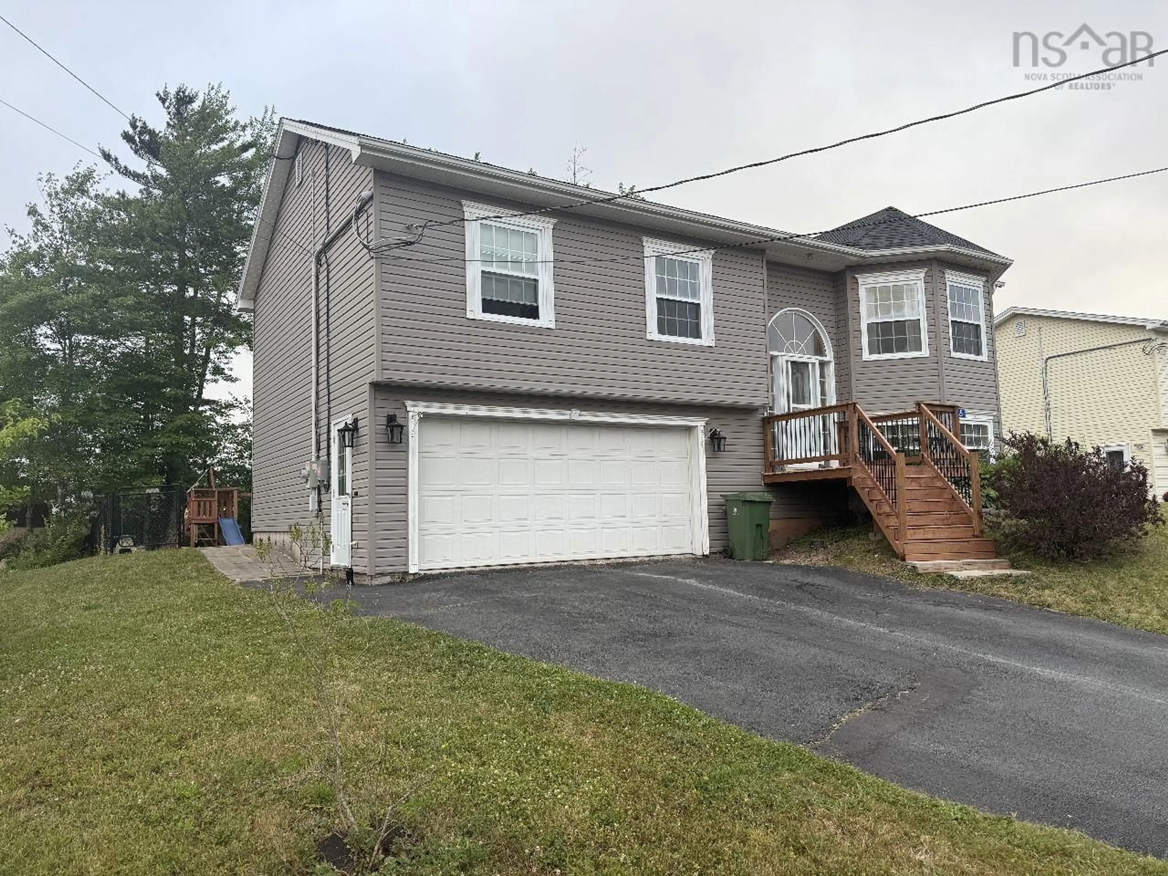 Home with vinyl exterior material, street for 5 Lillian Crt, Elmsdale Nova Scotia B2S 0A2