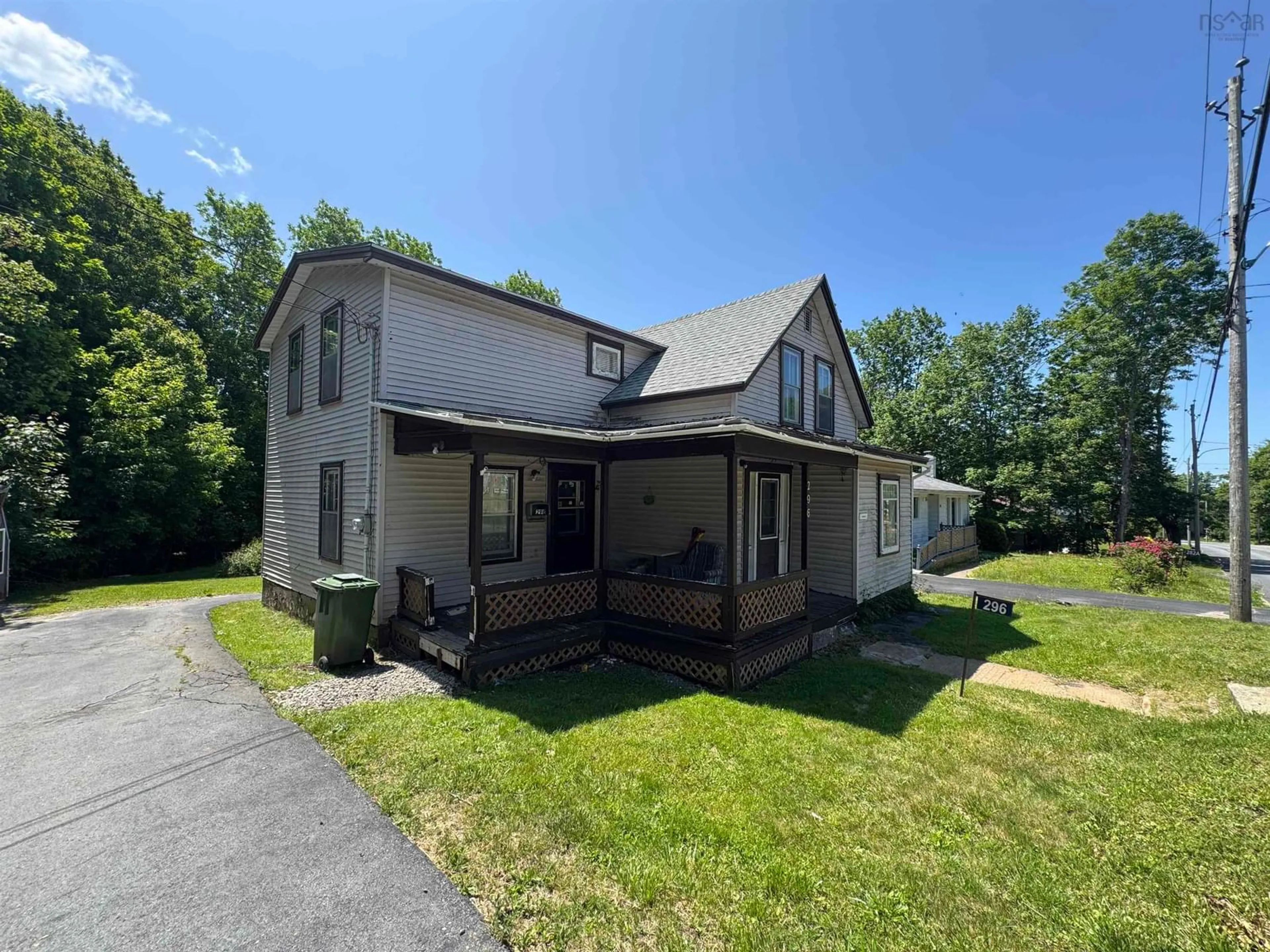 A pic from outside/outdoor area/front of a property/back of a property/a pic from drone, building for 296 Aberdeen Rd, Bridgewater Nova Scotia B4V 2T2
