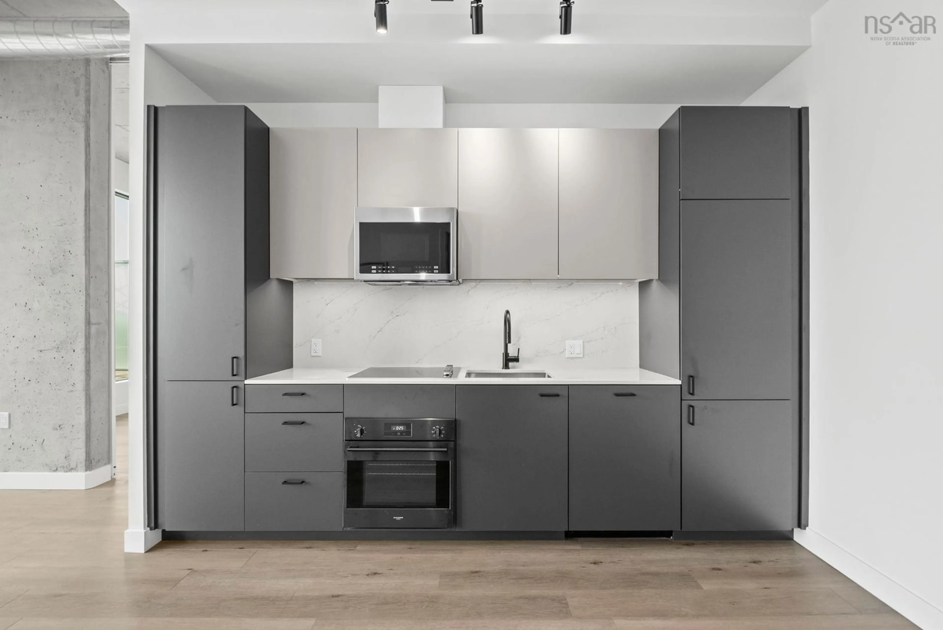 Standard kitchen, unknown for 5511 Bilby St #PH5, Halifax Nova Scotia B3K 1V4