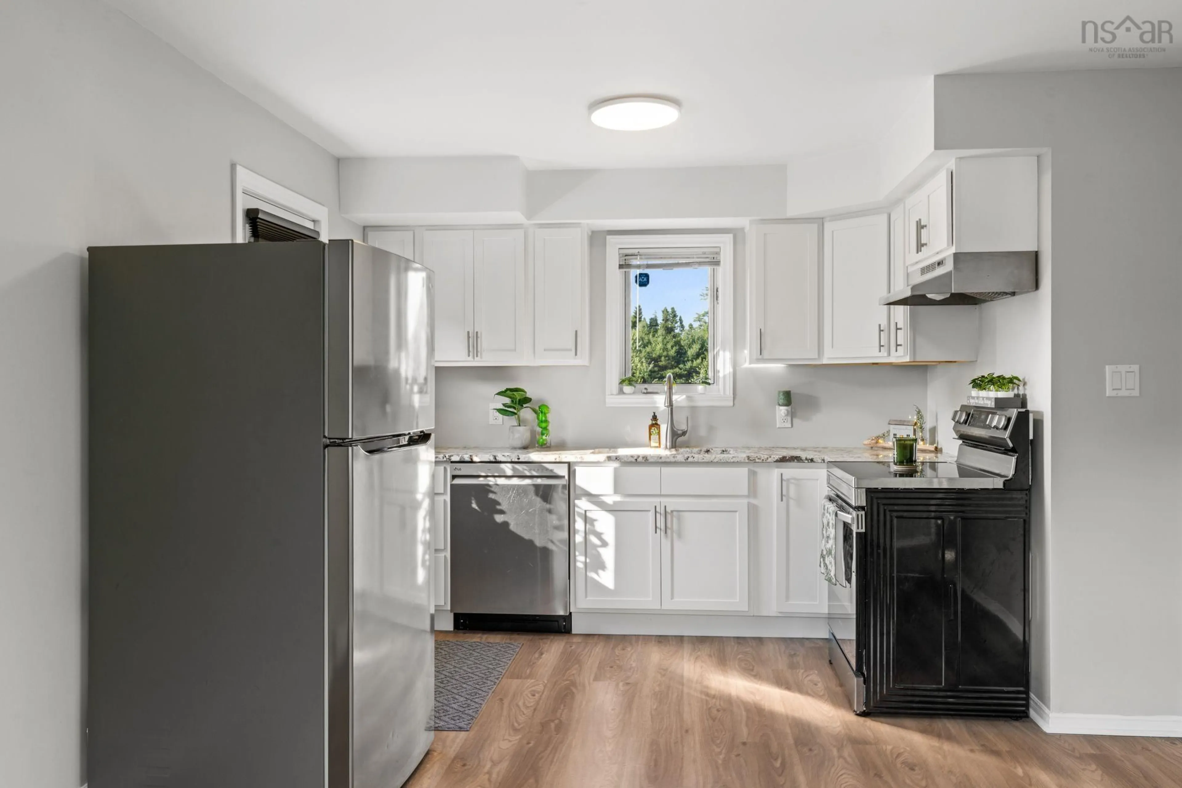 Standard kitchen, unknown for 606 Herring Cove Rd, Halifax Nova Scotia B3R 1X6