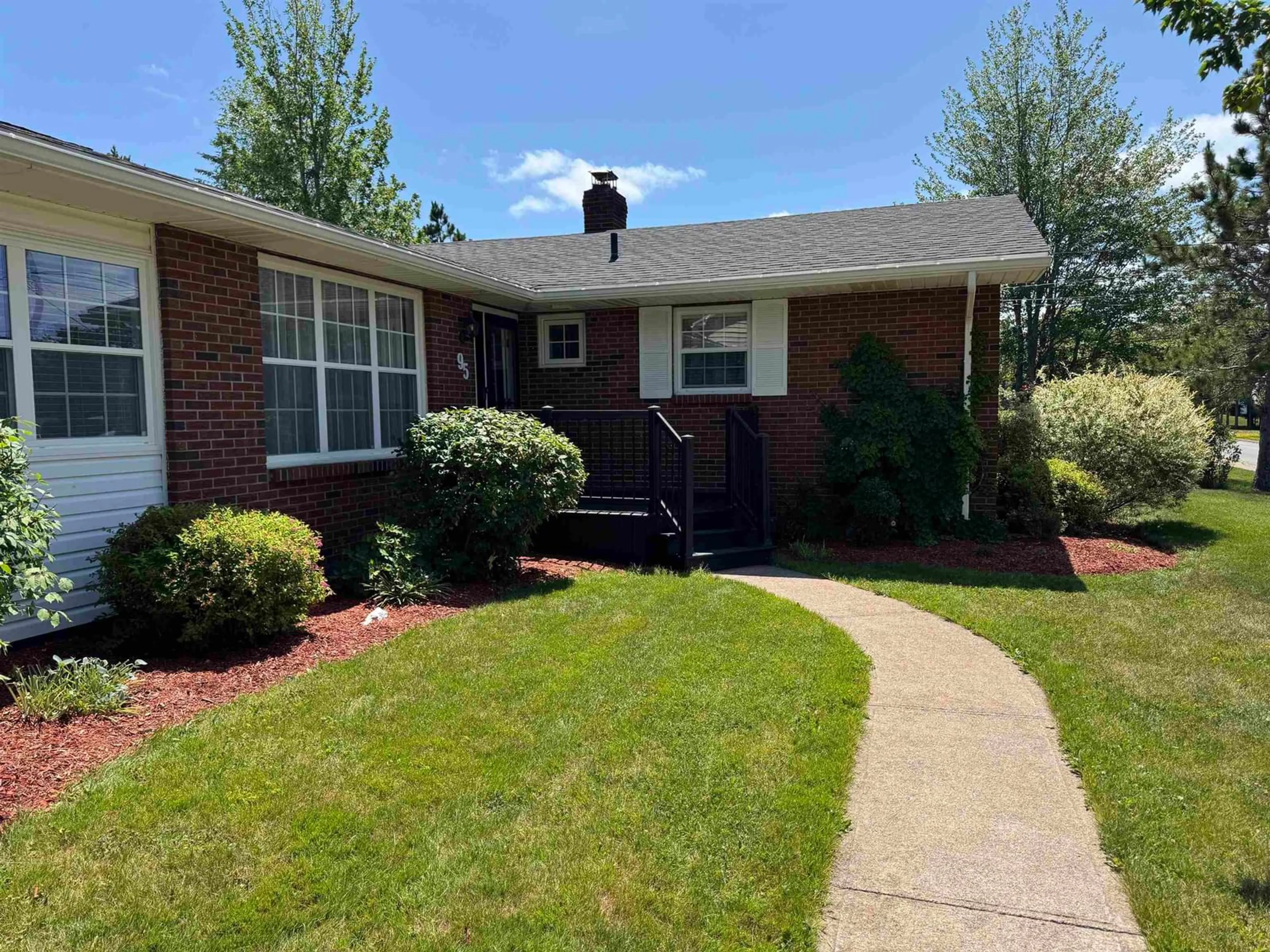 Home with brick exterior material, street for 95 Poplar St, Stellarton Nova Scotia B0K 1S0