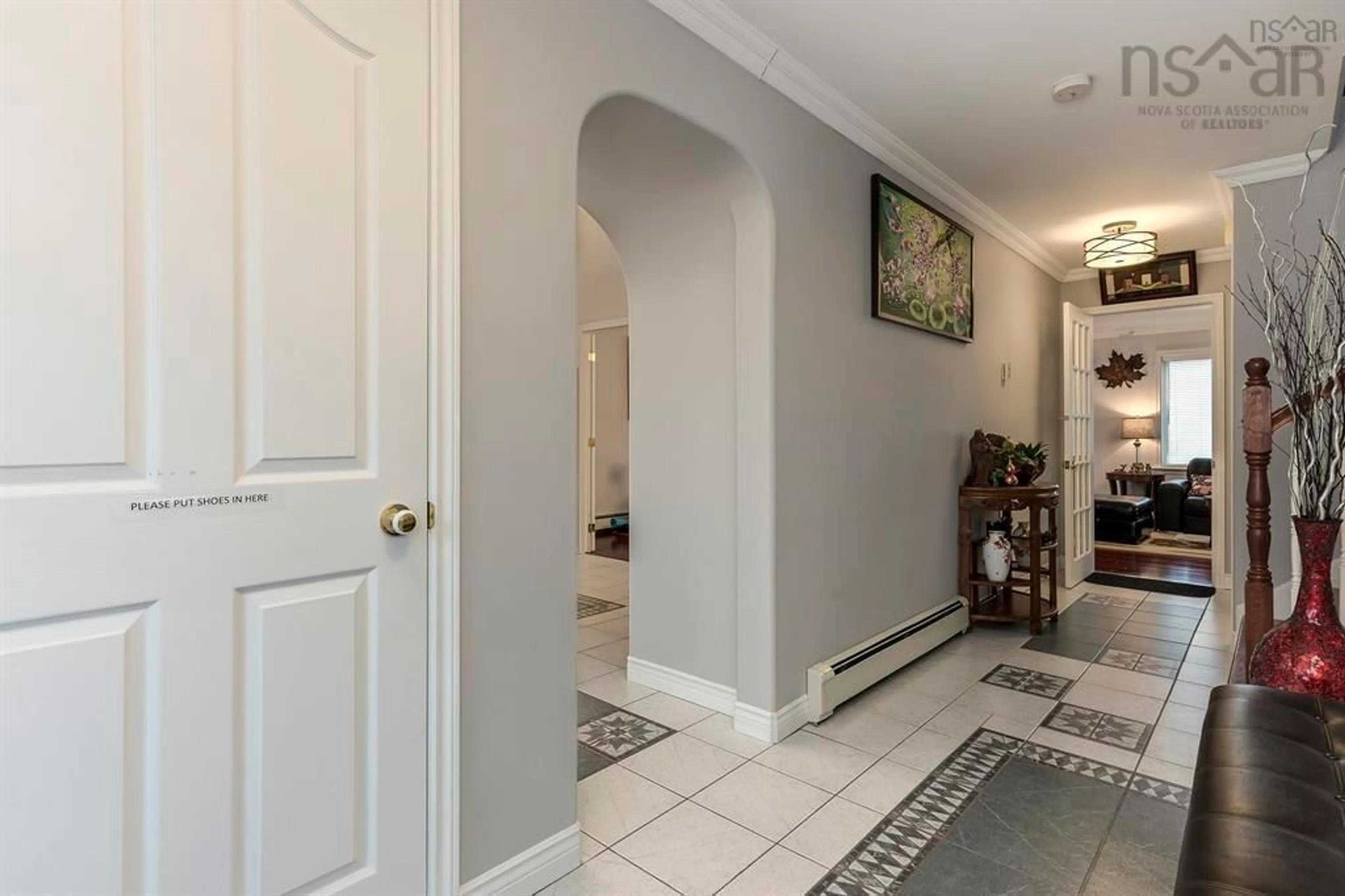 Indoor foyer for 7 Roxham Close, Halifax Regional Municipality Nova Scotia B3S 1G2
