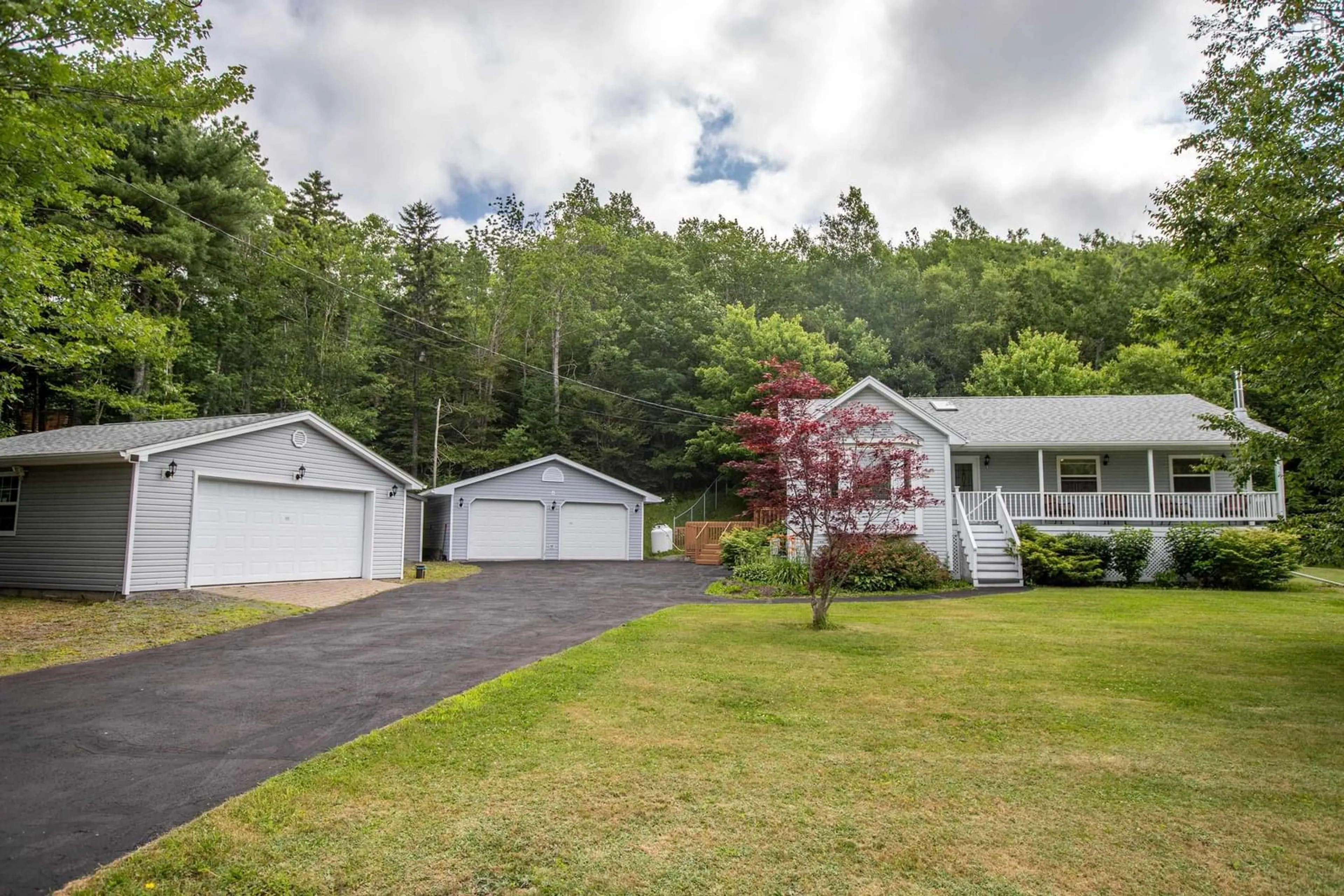 A pic from outside/outdoor area/front of a property/back of a property/a pic from drone, unknown for 18 Rothwell, Upper Sackville Nova Scotia B4E 3C2