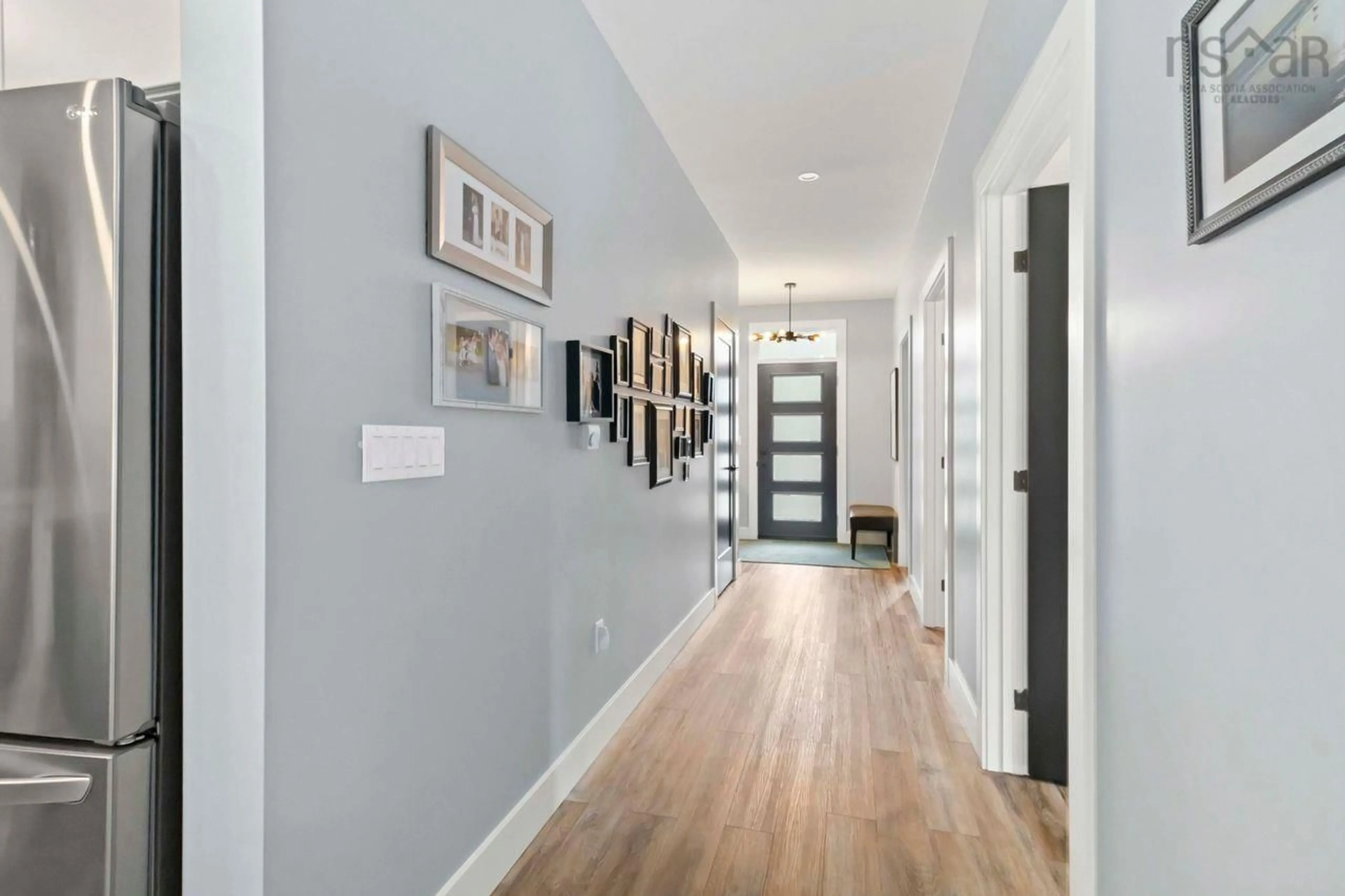 Indoor entryway for 20 Pentz Lake Dr, Mount Uniacke Nova Scotia B0N 1Z0