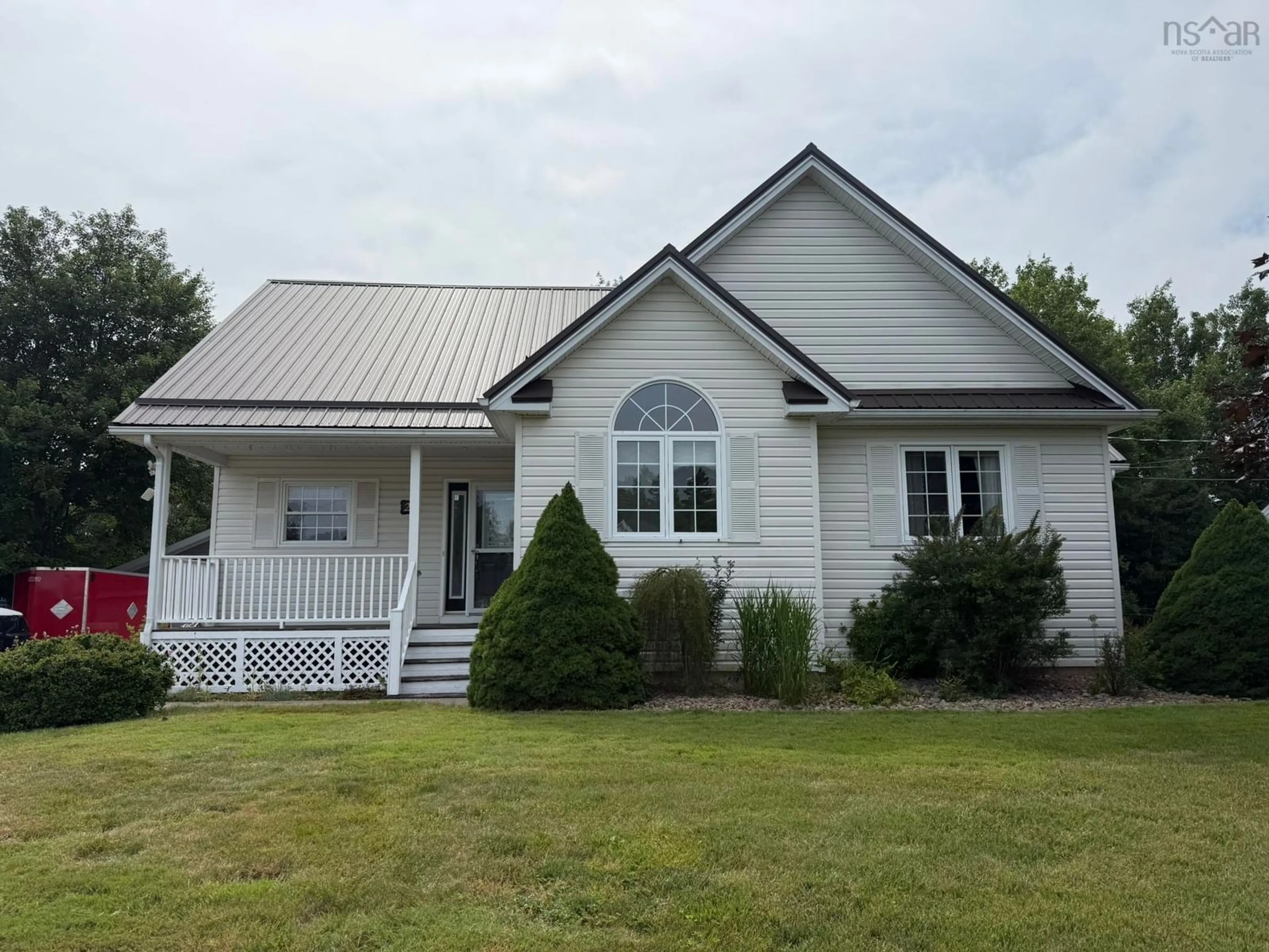 Home with vinyl exterior material, building for 23 Silverwood Dr, Valley Nova Scotia B6L 4J1