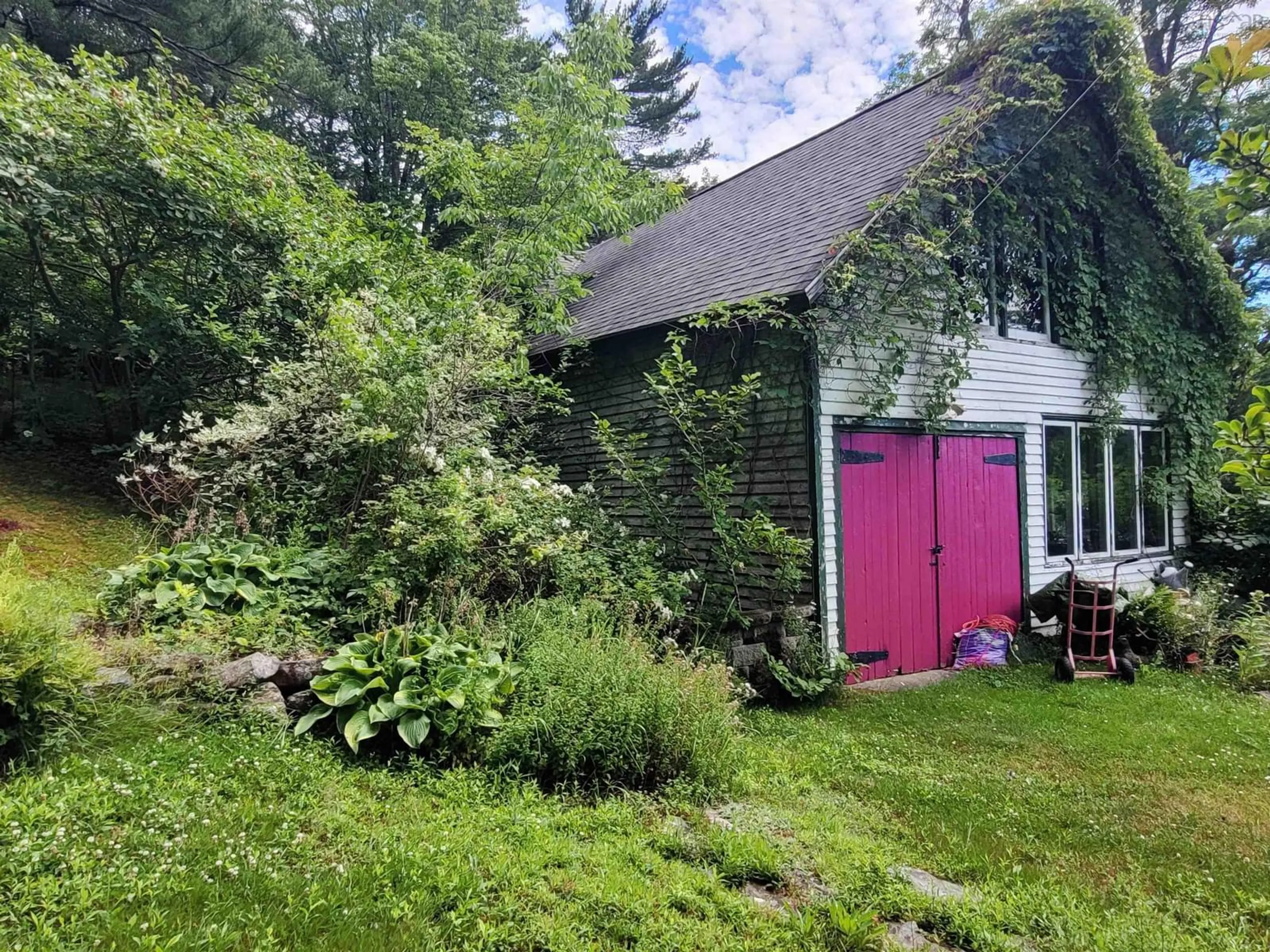 Shed for 221 Highway 8, Milton Nova Scotia B0T 1P0