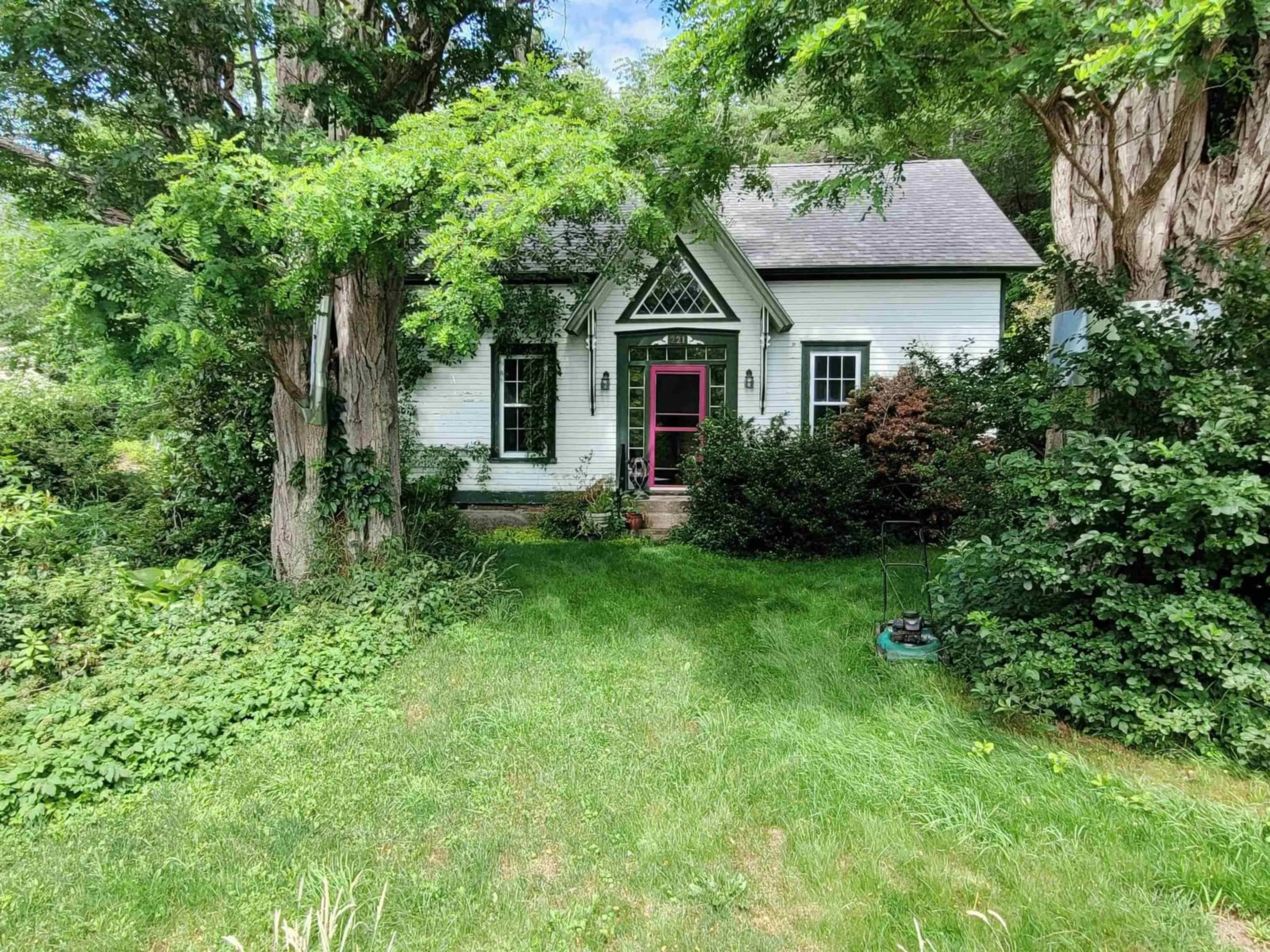 A pic from outside/outdoor area/front of a property/back of a property/a pic from drone, street for 221 Highway 8, Milton Nova Scotia B0T 1P0