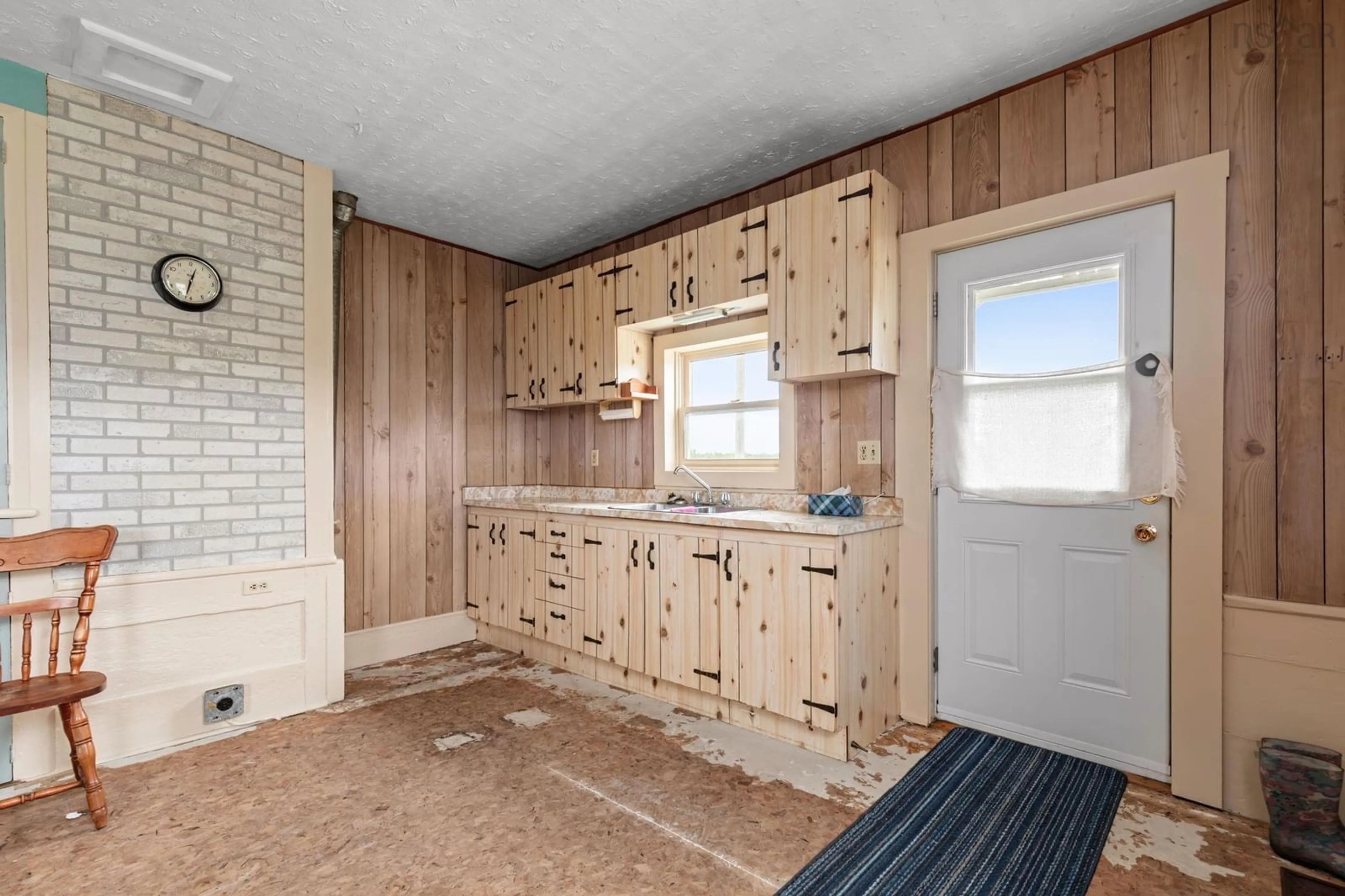 Standard kitchen, unknown for 4031 215 Hwy, Lower Burlington Nova Scotia B0N 2A0