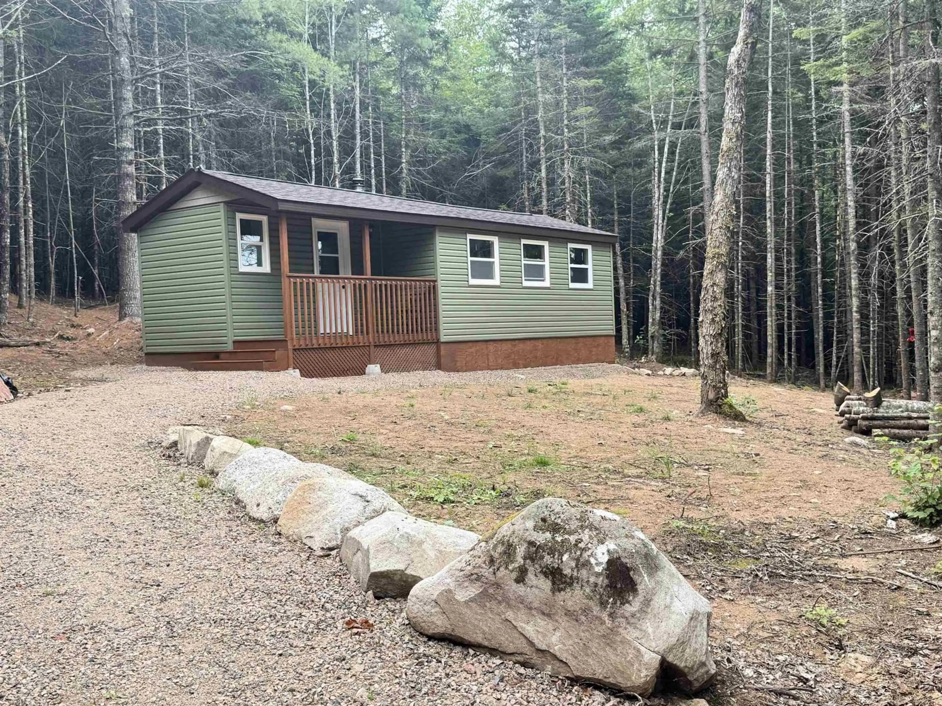 Shed for 126 Middle Lake South Rd, Vaughan Nova Scotia B0N 2T0