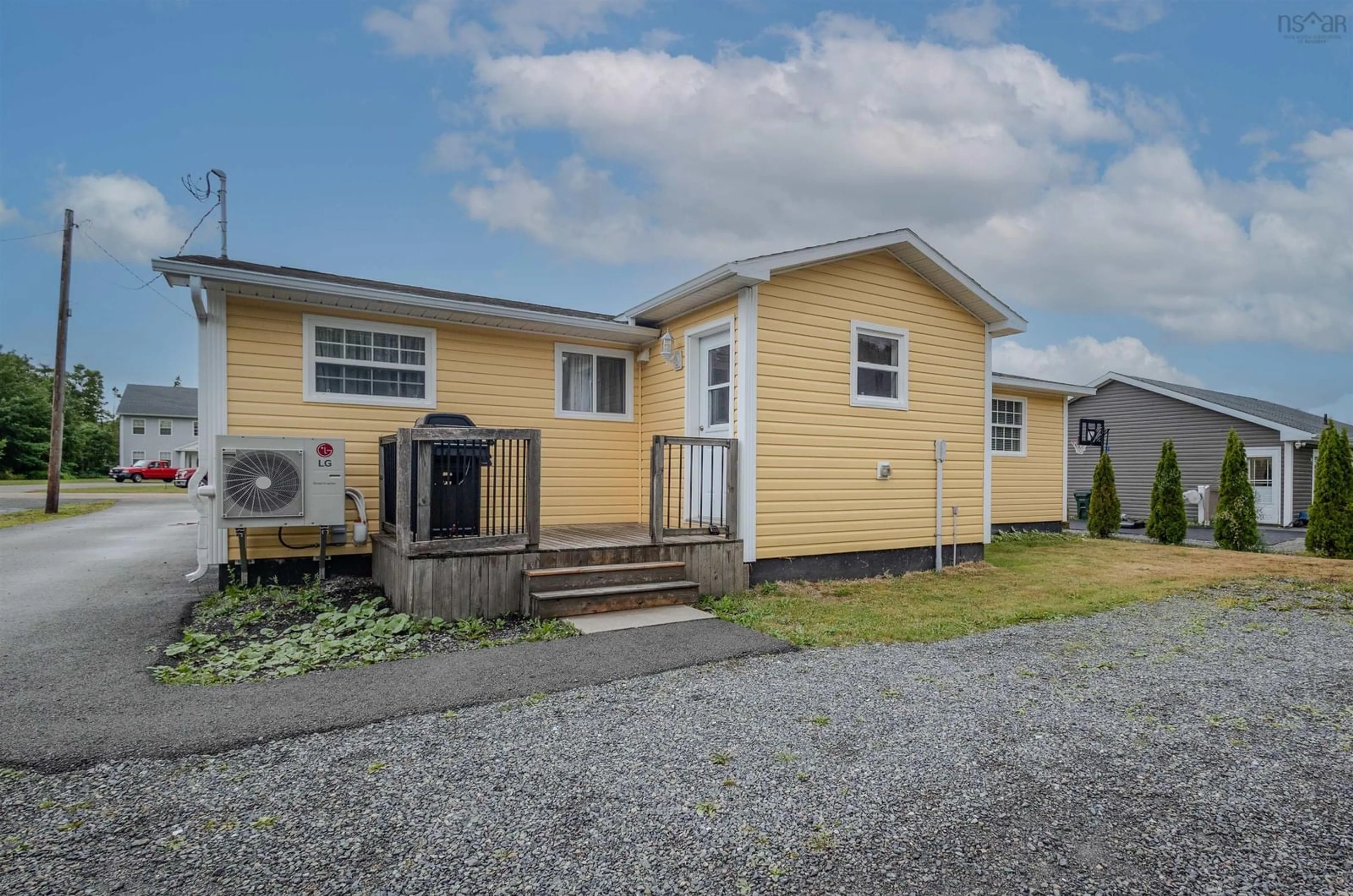 Unknown for 27 Erinmore Dr, Sydney Nova Scotia B1M 1A7