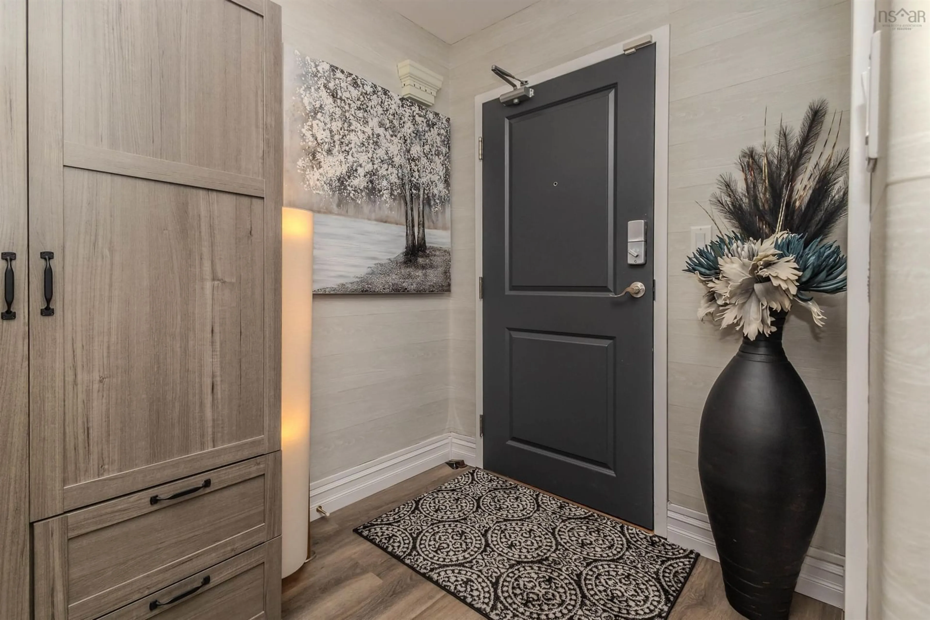 Indoor entryway for 69 Kings Rd #104, Sydney Nova Scotia B1S 3X4