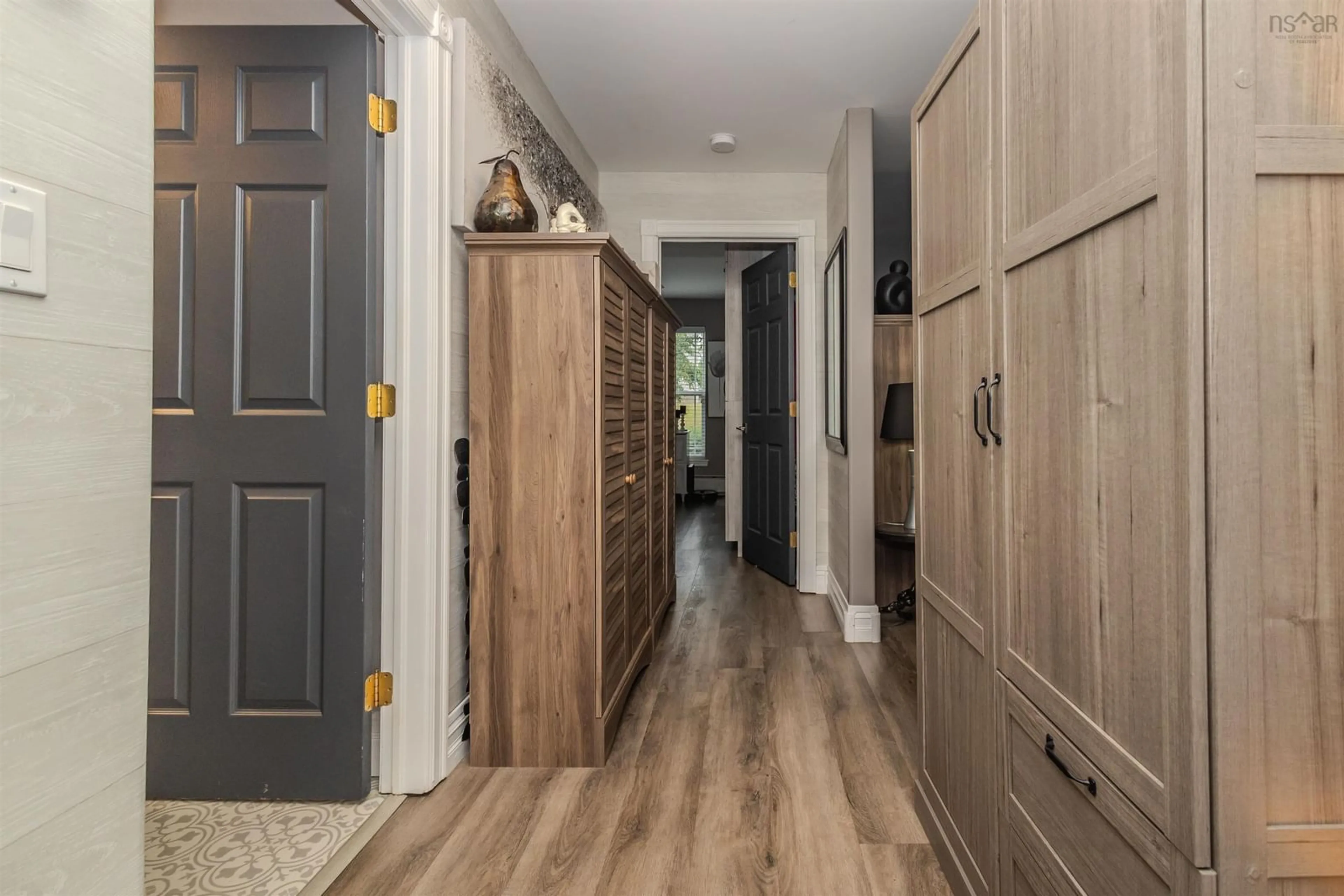 Indoor entryway for 69 Kings Rd #104, Sydney Nova Scotia B1S 3X4