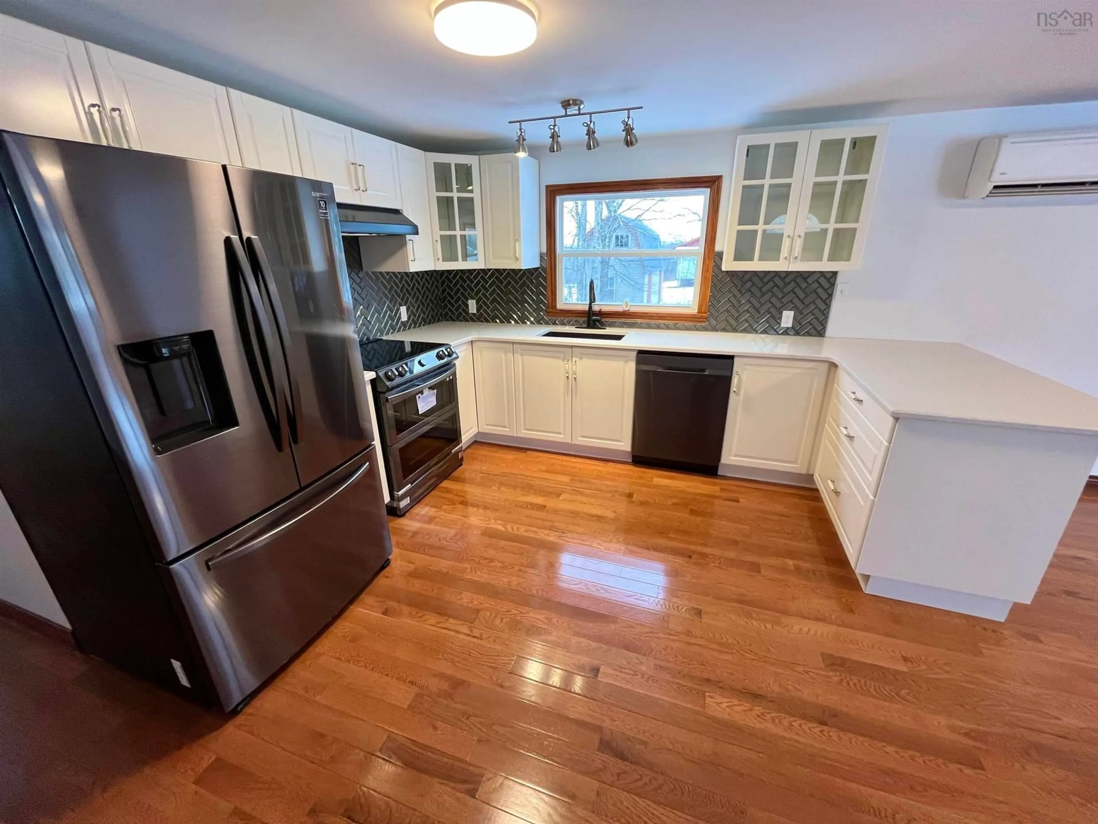 Open concept kitchen, wood/laminate floor for 706 Stanburne Rd, Stanburne Nova Scotia B0R 1A0