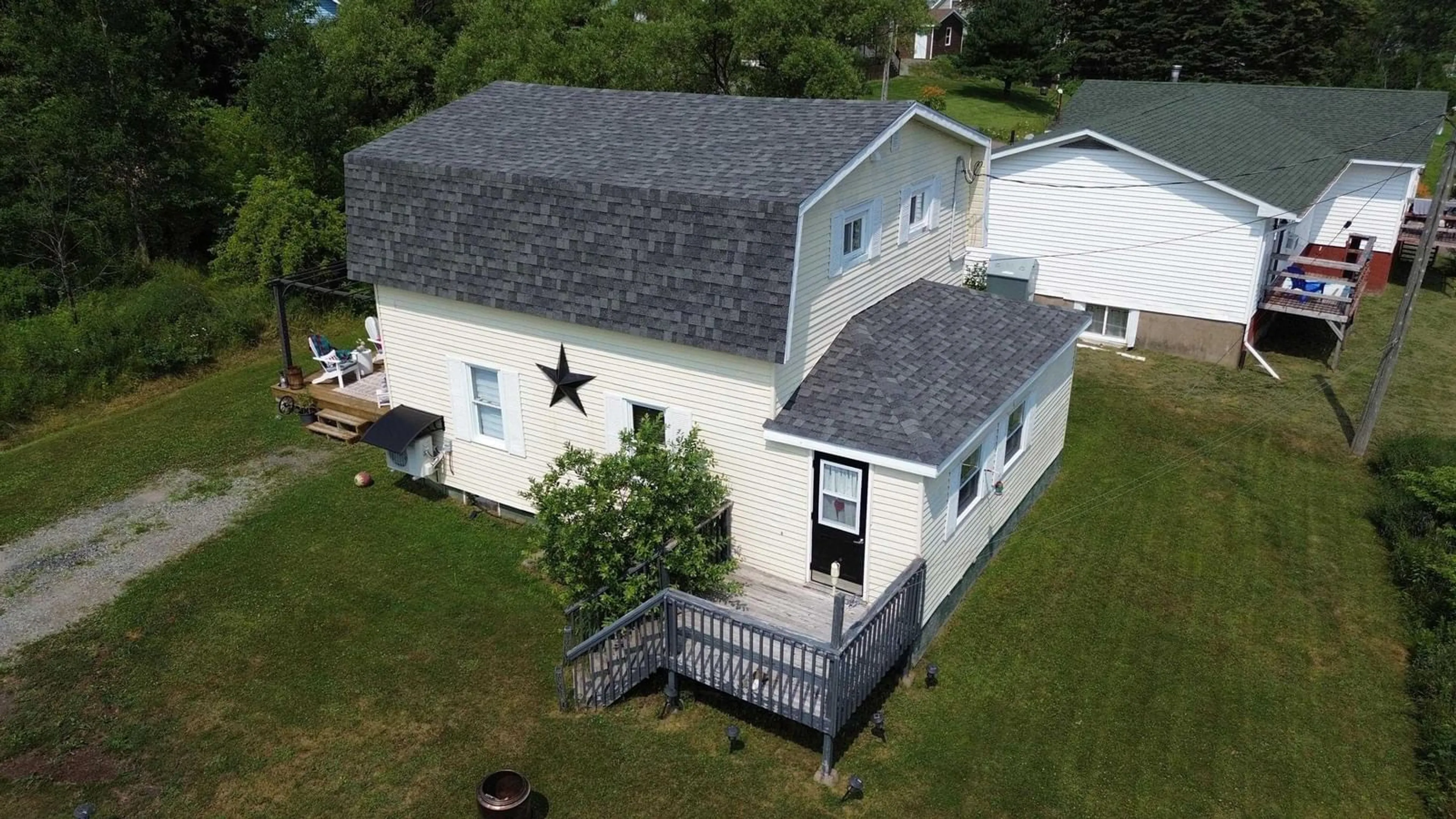 A pic from outside/outdoor area/front of a property/back of a property/a pic from drone, building for 9 Somers View, Mulgrave Nova Scotia B0E 2G0