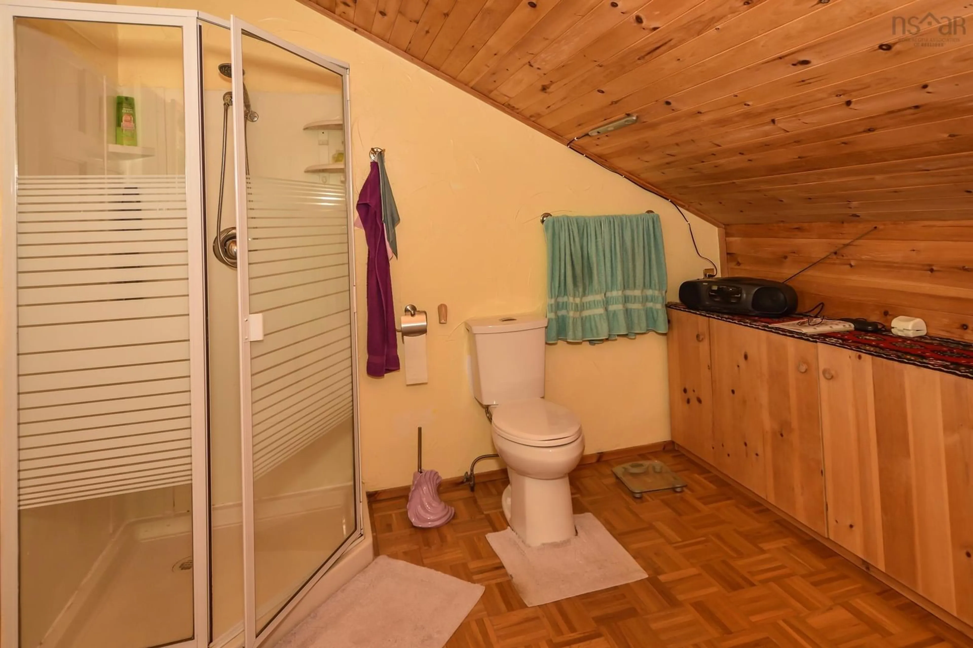 Standard bathroom, unknown for 491 Peters Point Rd, South Brookfield Nova Scotia B0T 1X0