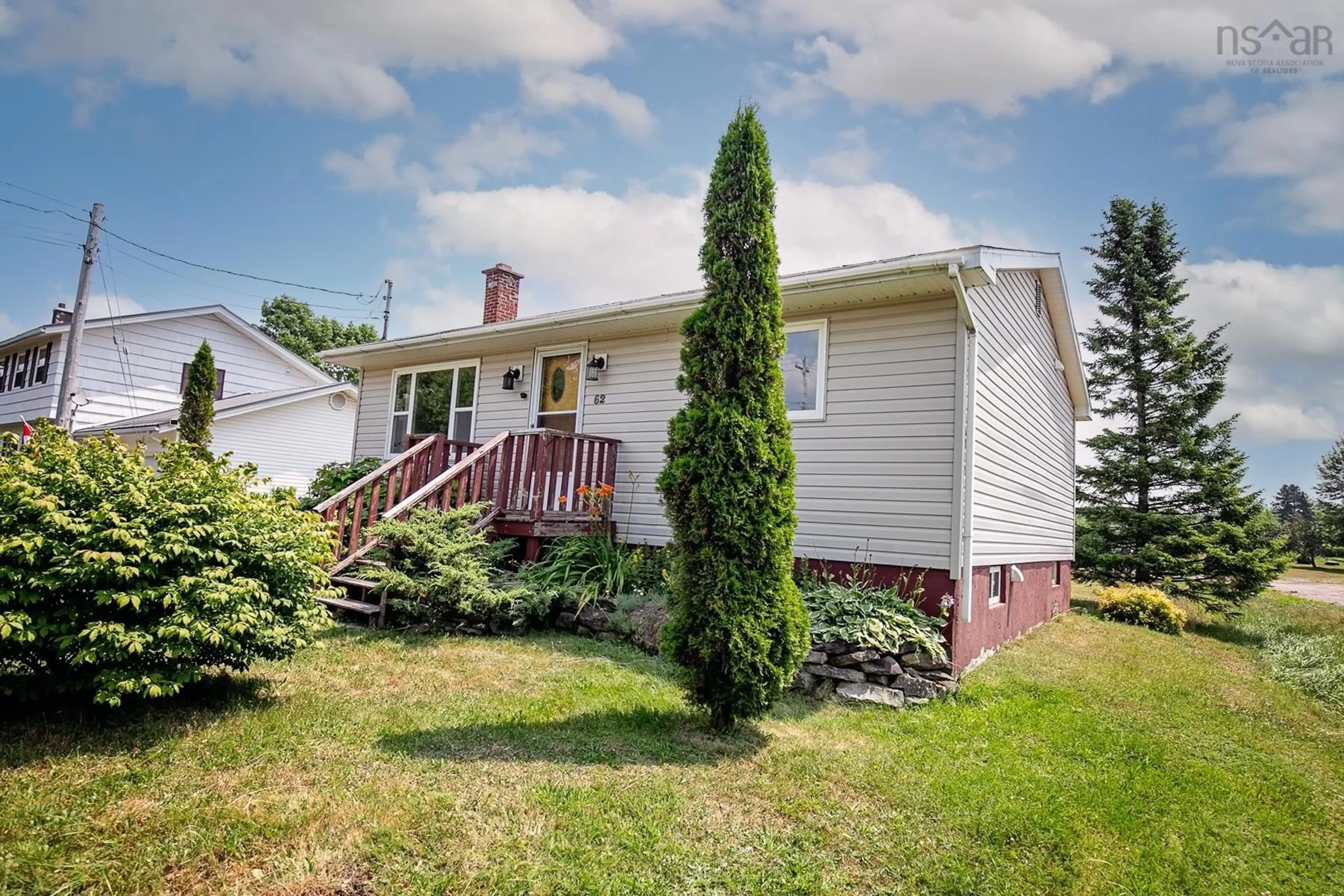 Home with vinyl exterior material, street for 62 Mcgee St, Springhill Nova Scotia B0M 1X0