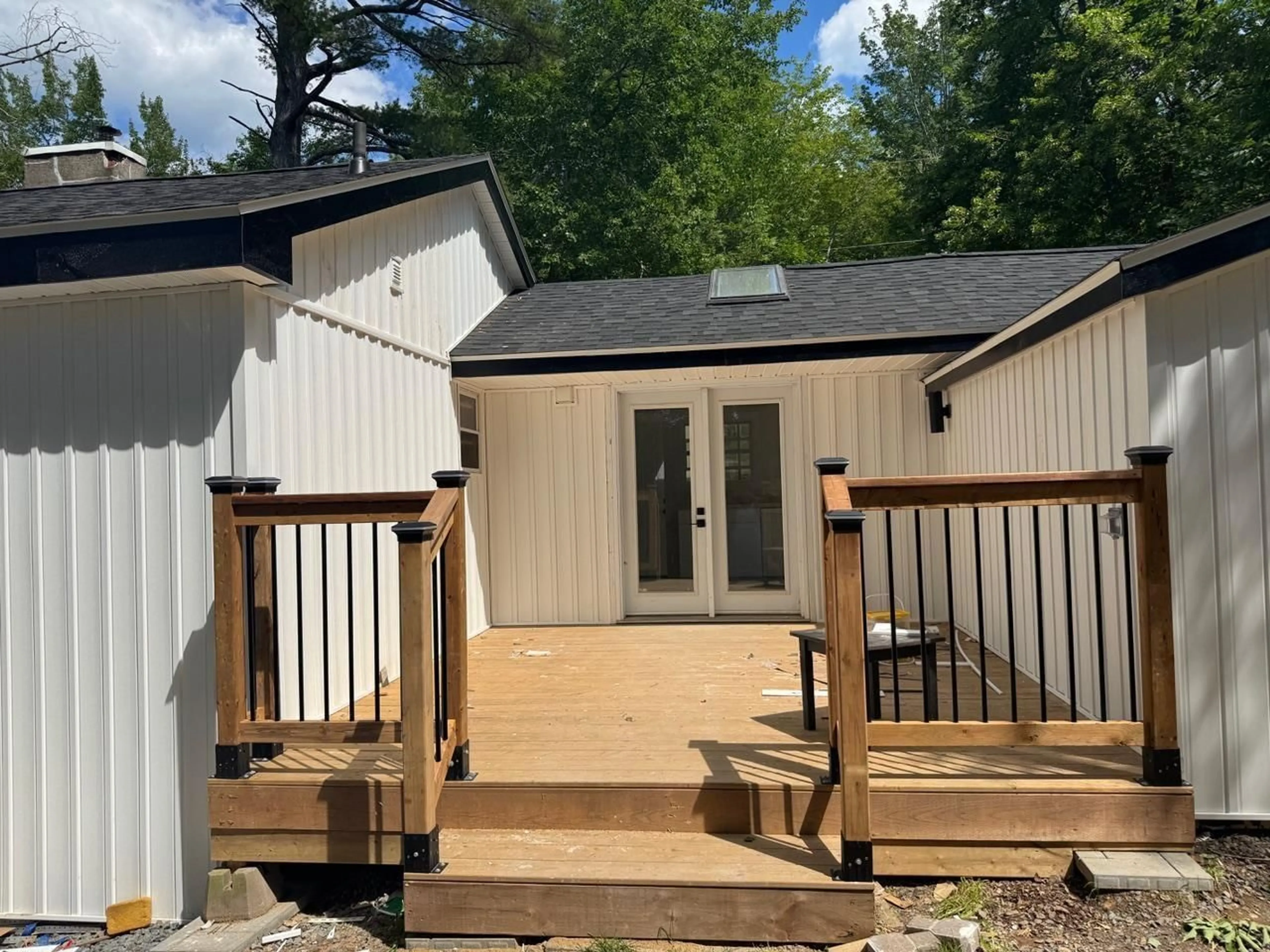Unknown for 4006 Highway 2, Fletchers Lake Nova Scotia B2T 1A3