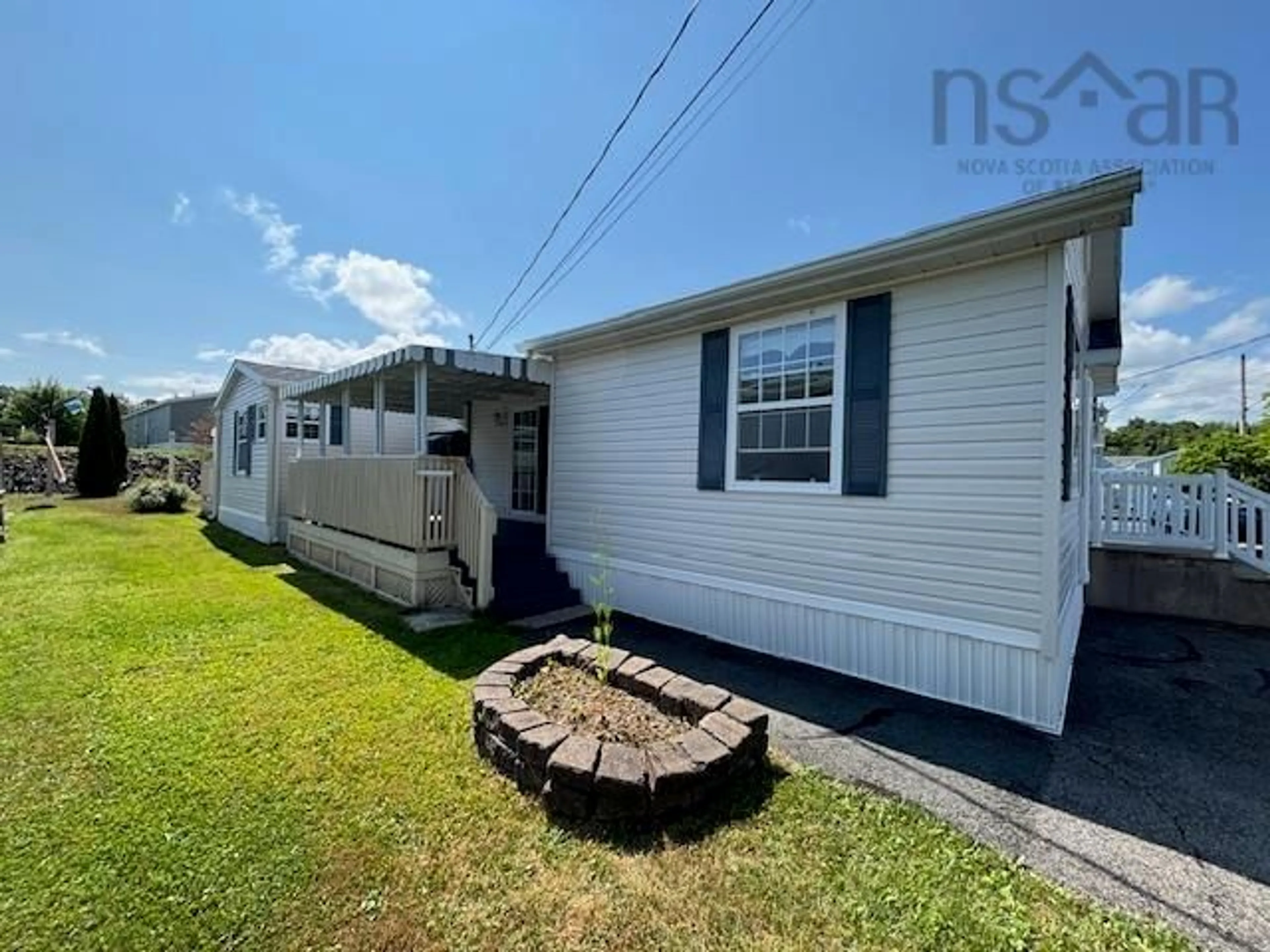 Home with vinyl exterior material, water/lake/river/ocean view for 37 Belmont Dr, Bridgewater Nova Scotia B4V 4E6