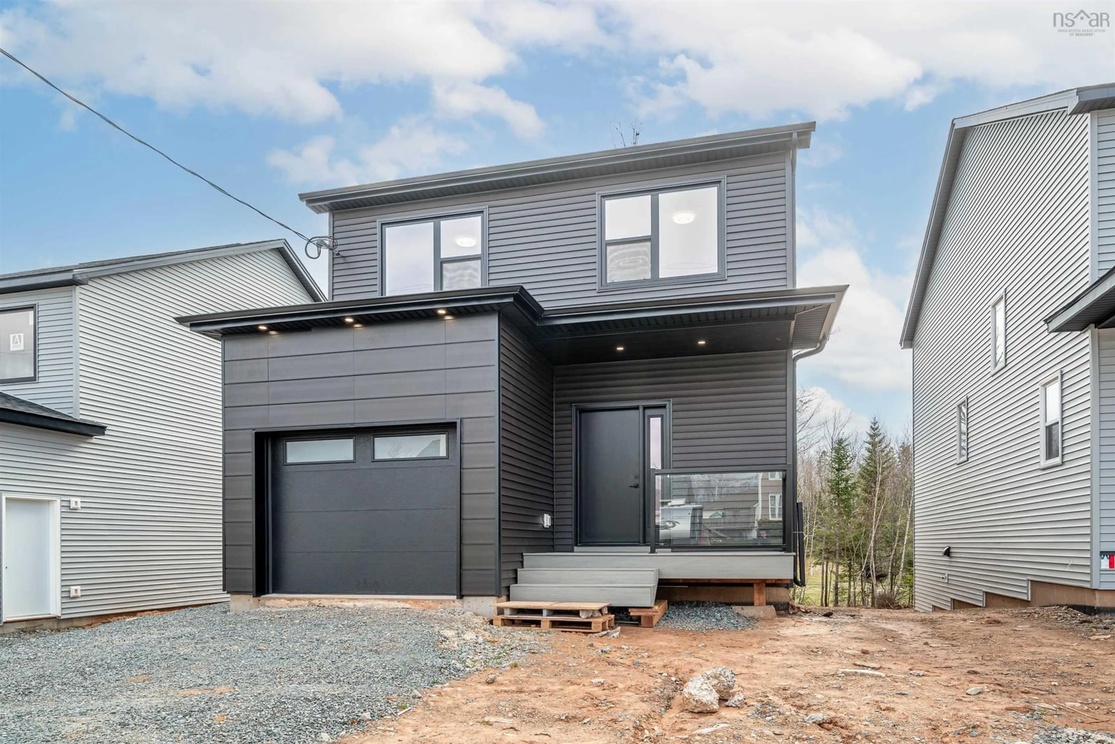 Home with vinyl exterior material, street for 29 Bona Cres, Enfield Nova Scotia B2T 0B1