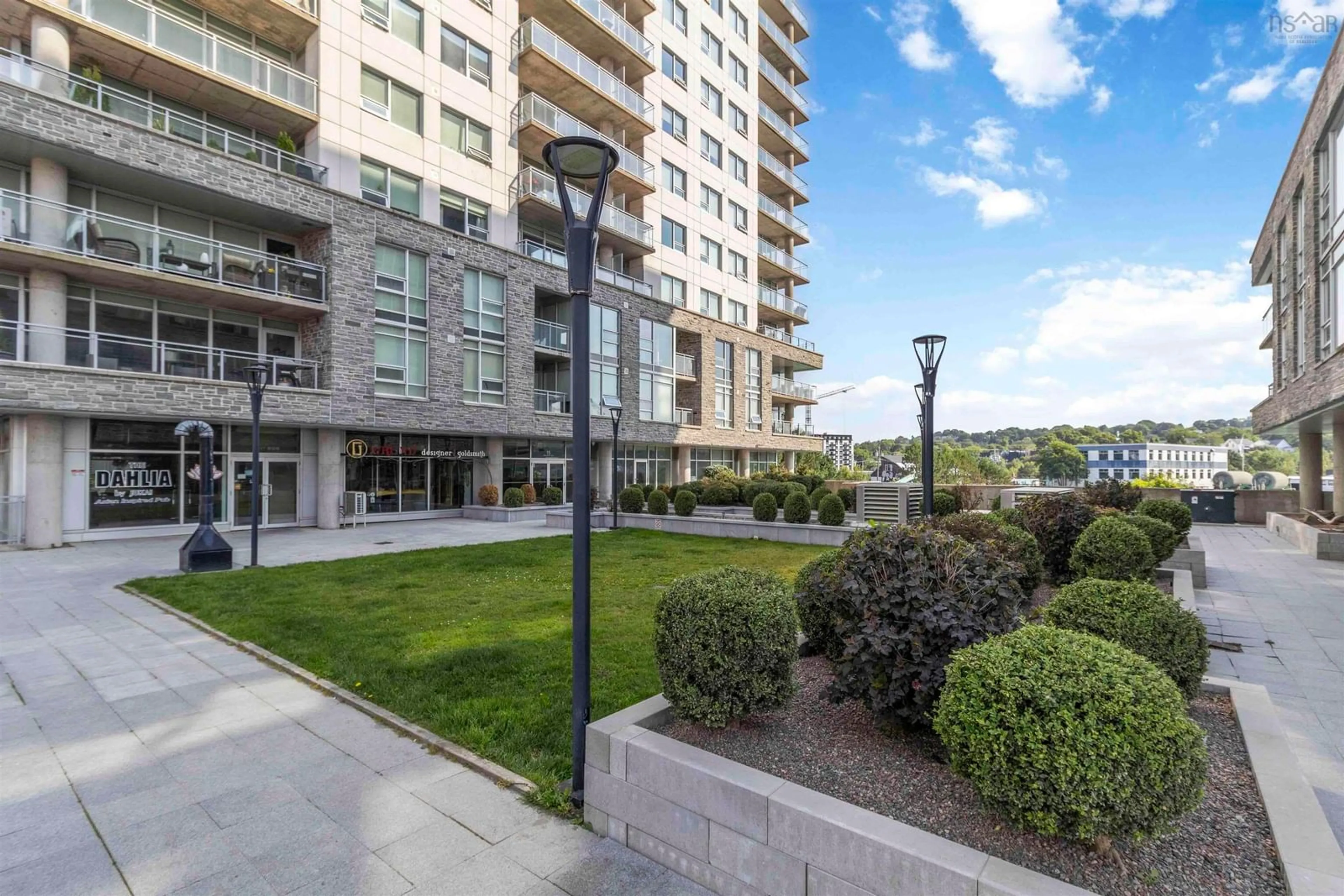 Patio, street for 15 Kings Wharf Pl #805, Dartmouth Nova Scotia B2Y 0C1