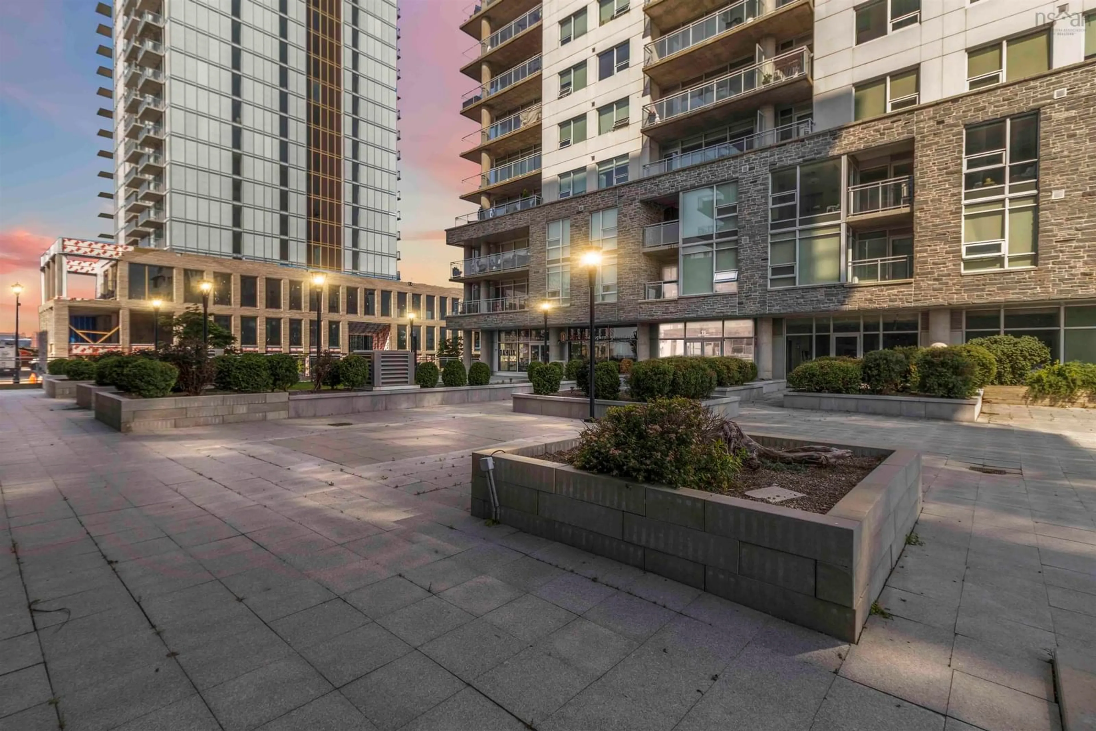 Patio, street for 15 Kings Wharf Pl #805, Dartmouth Nova Scotia B2Y 0C1