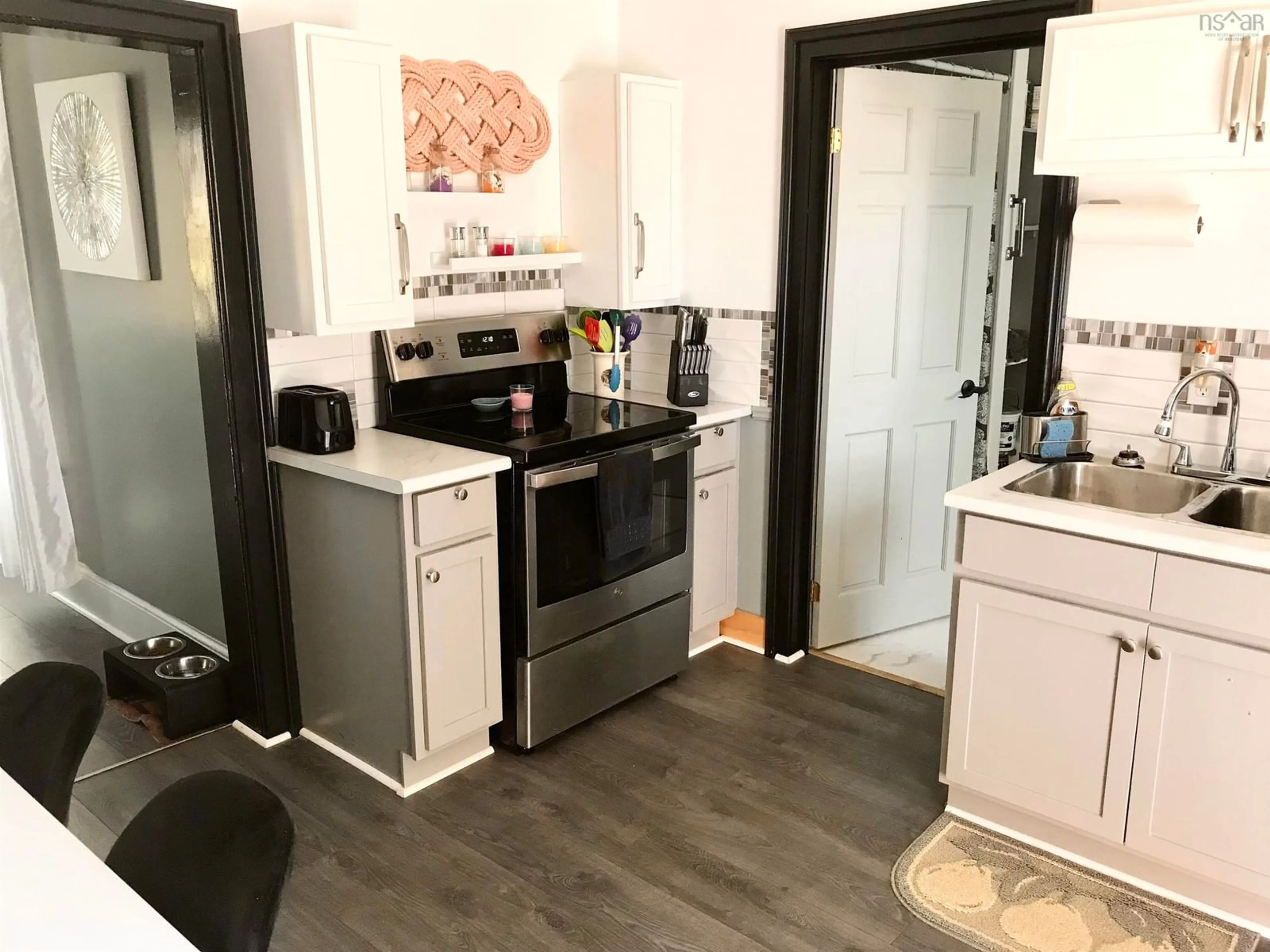 Open concept kitchen, unknown for 31 Barnard St, Yarmouth Nova Scotia B5A 3T4