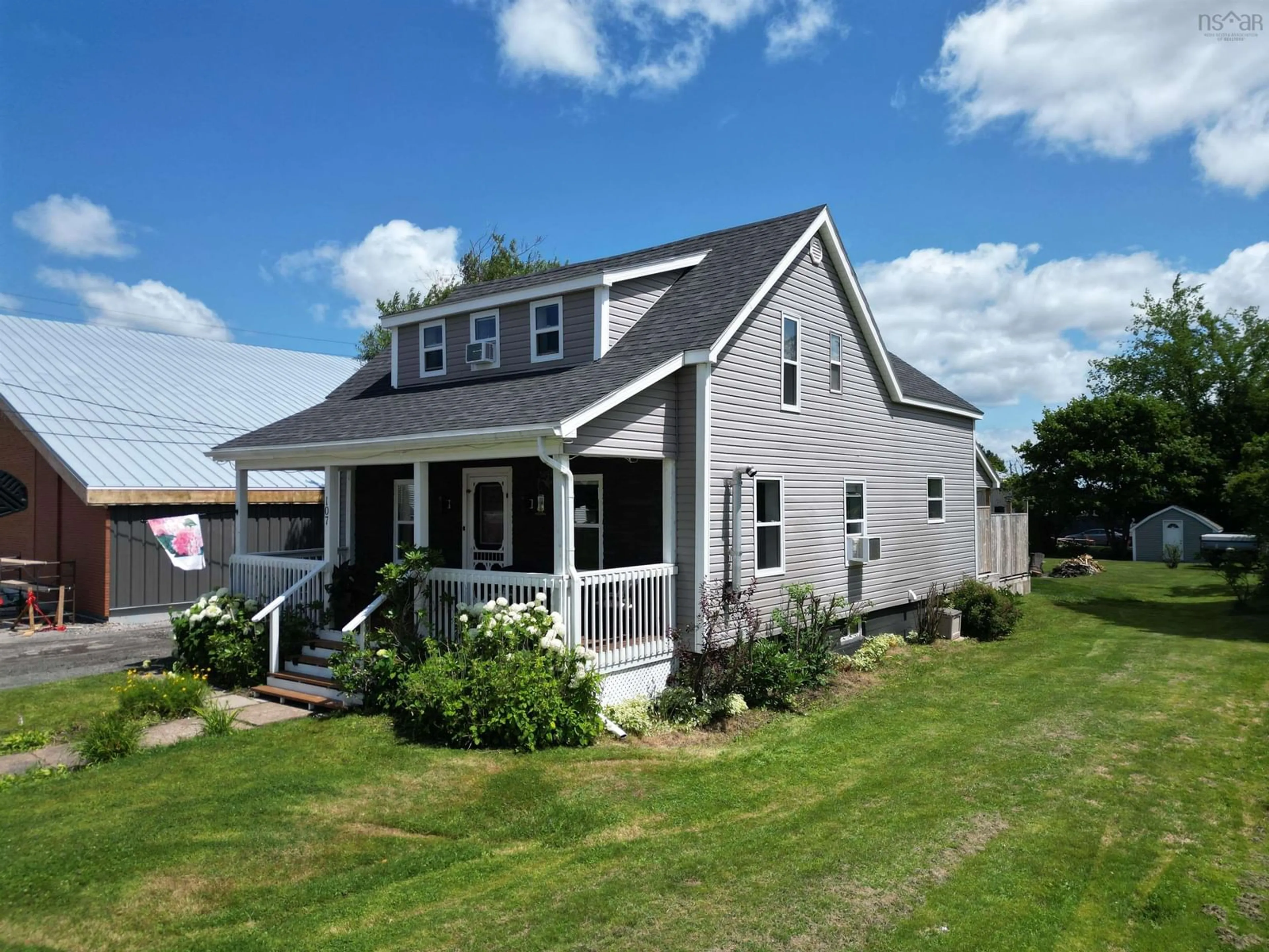 Home with vinyl exterior material, street for 107 Stellar St, Stellarton Nova Scotia B0K 1S0