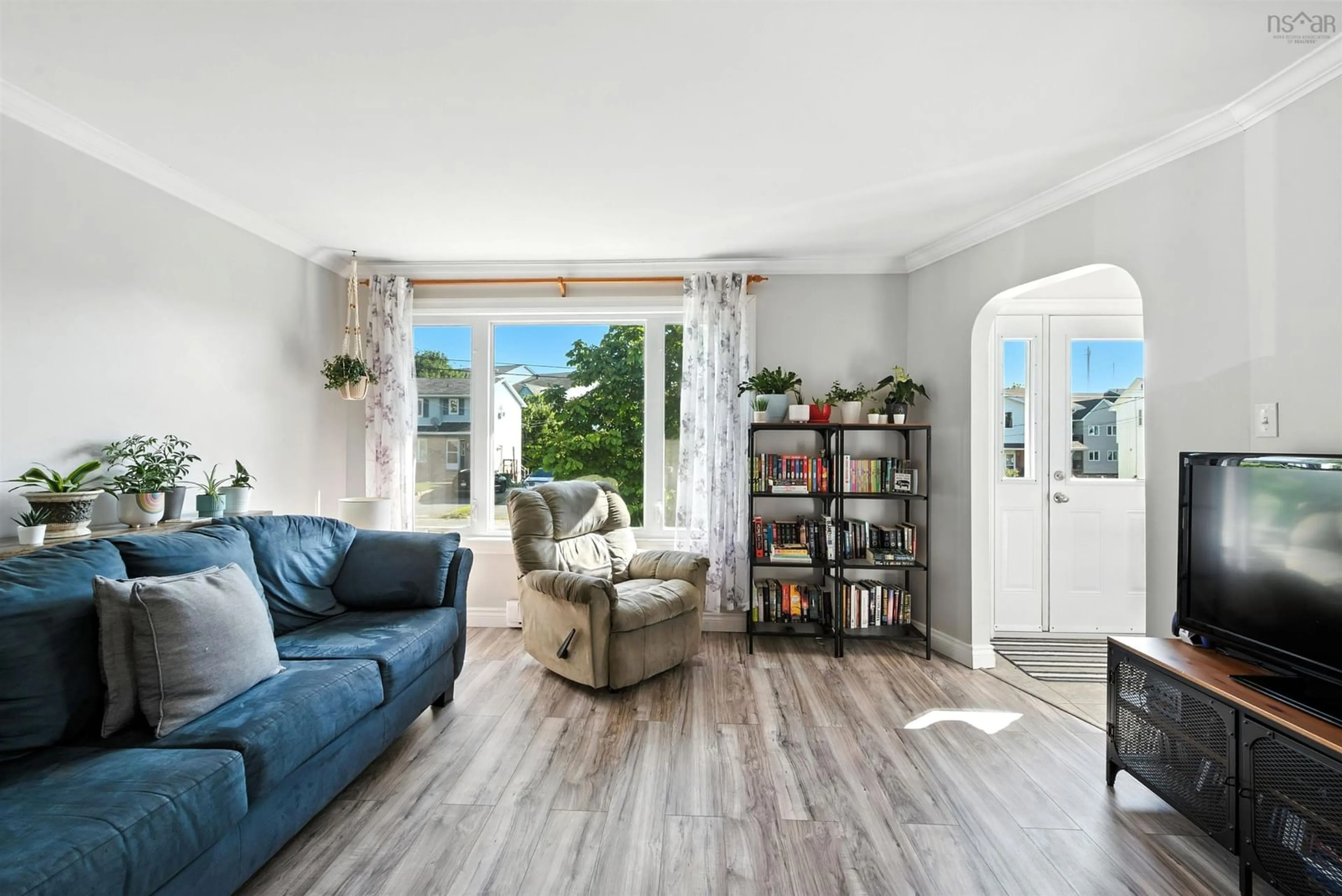 Living room with furniture, wood/laminate floor for 13 Viscaya Pl, Dartmouth Nova Scotia B2X 3J3