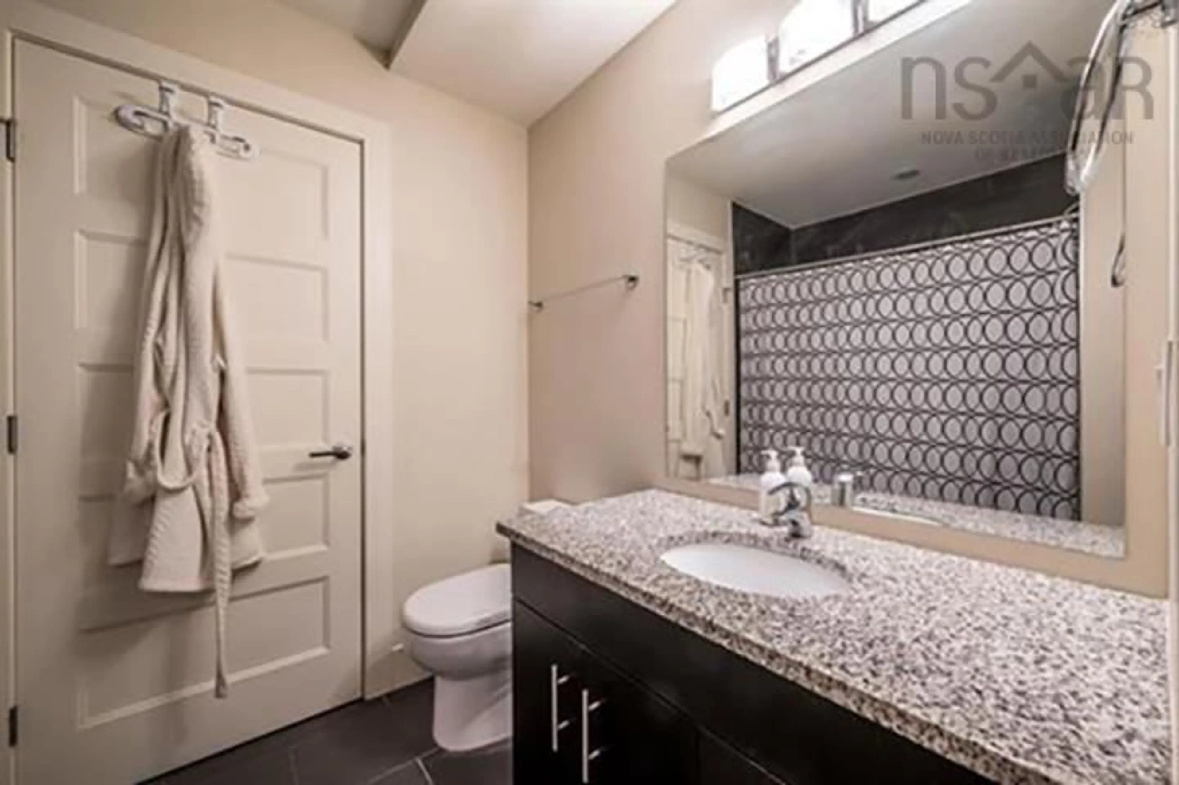 Standard bathroom, ceramic/tile floor for 15 Kings Wharf Pl #204, Dartmouth Nova Scotia B2Y 0C2