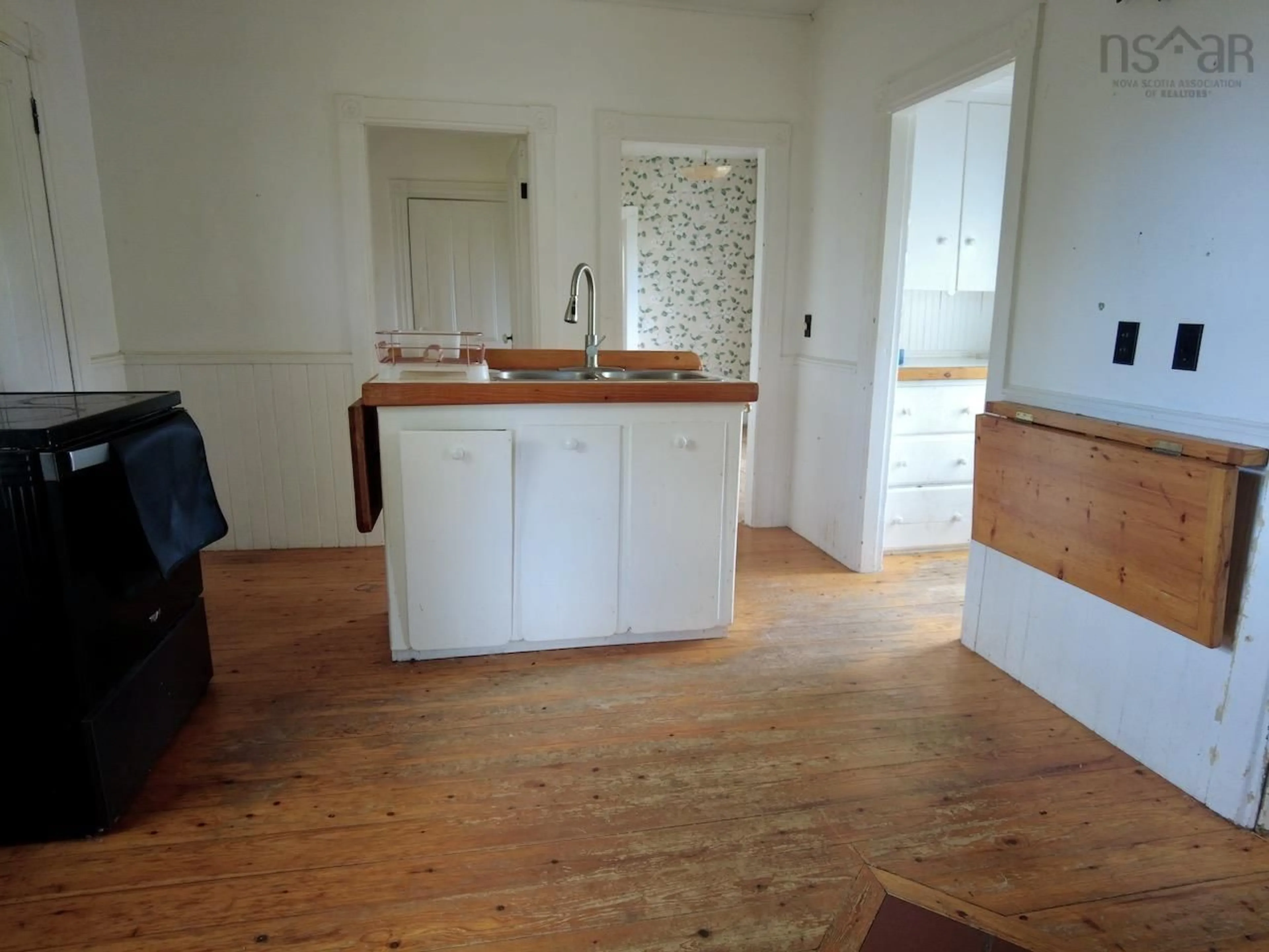 A pic of a room for 9372 Highway 6 Hwy, Pugwash Nova Scotia B0K 1L0