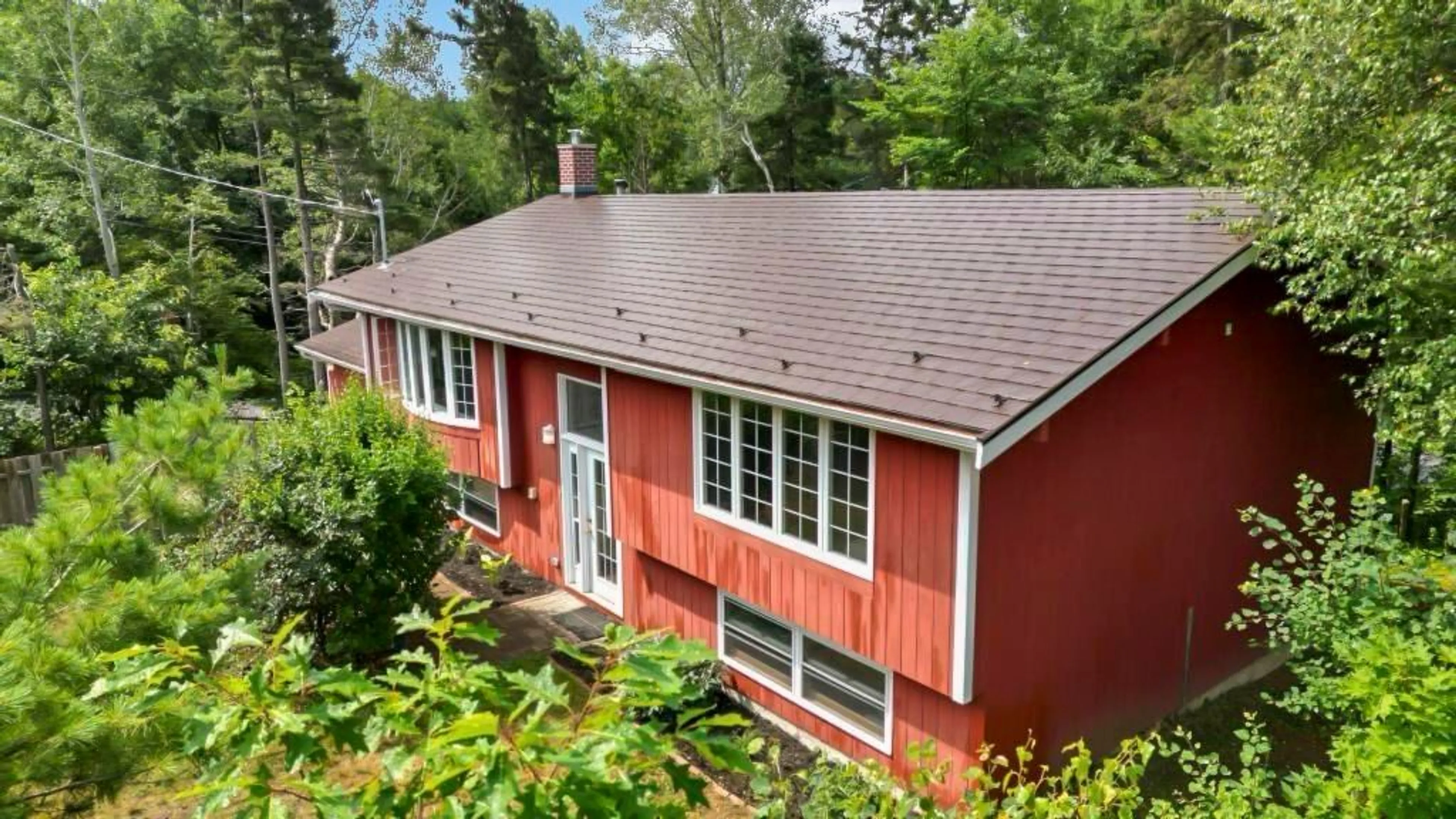 Home with vinyl exterior material, unknown for 5 Minas Cres, New Minas Nova Scotia B4N 4H1