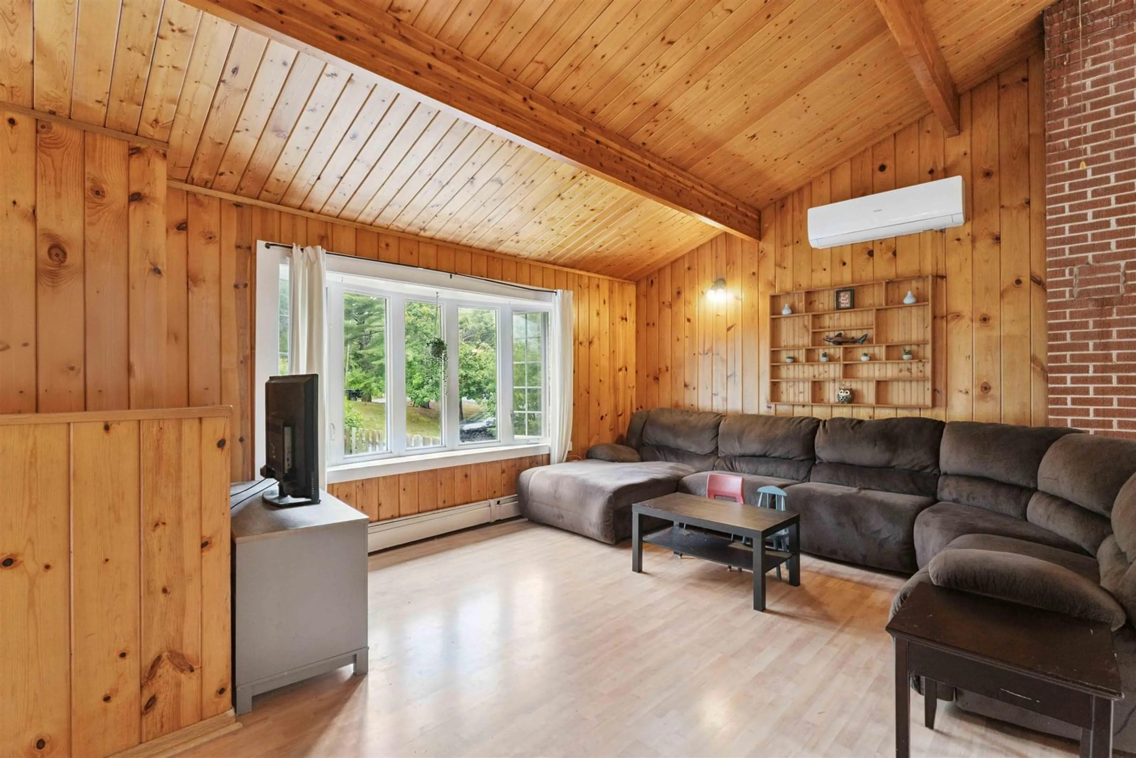 Living room with furniture, wood/laminate floor for 5 Minas Cres, New Minas Nova Scotia B4N 4H1