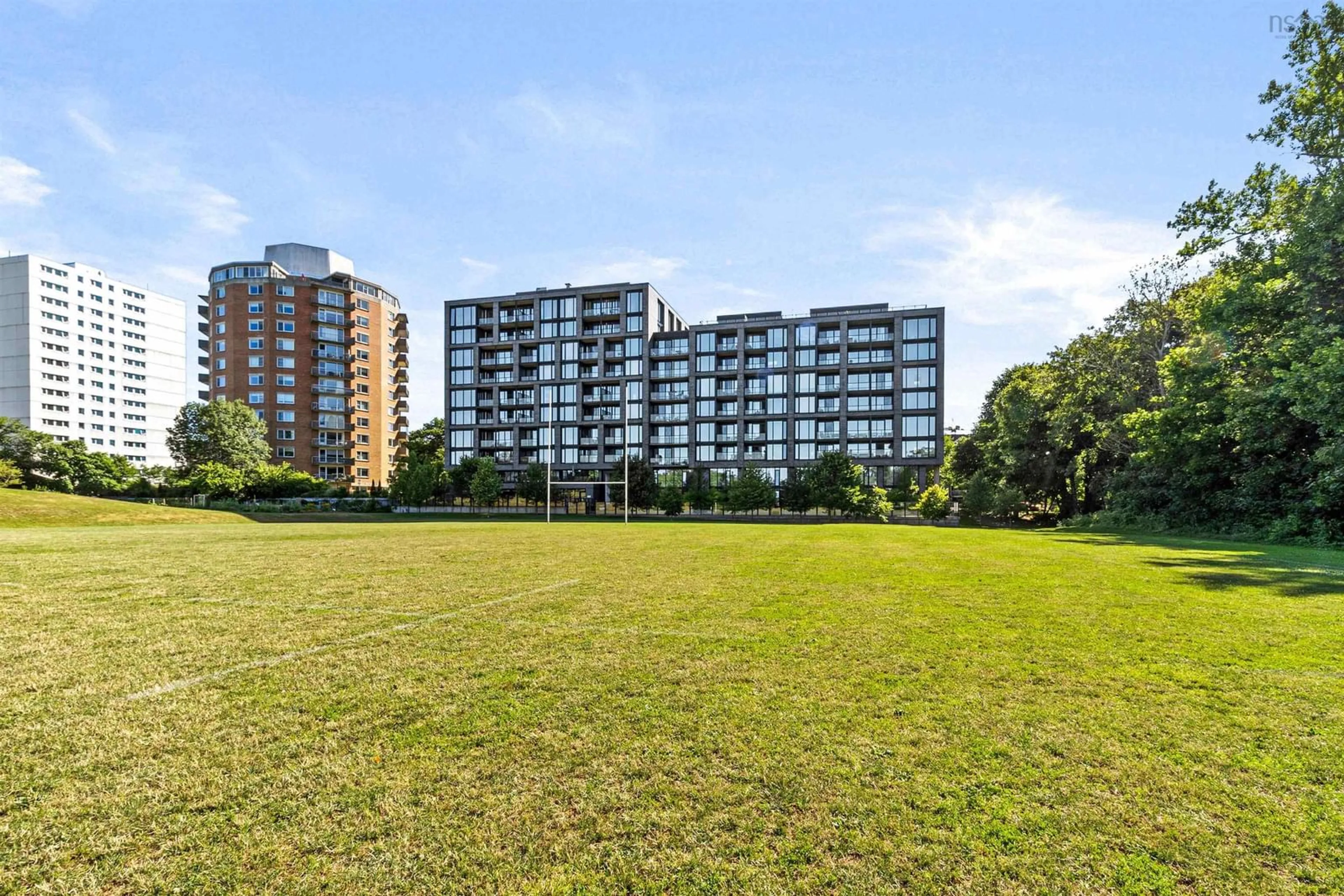 A pic from outside/outdoor area/front of a property/back of a property/a pic from drone, building for 1048 Wellington St #616, Halifax Nova Scotia B3H 0C2