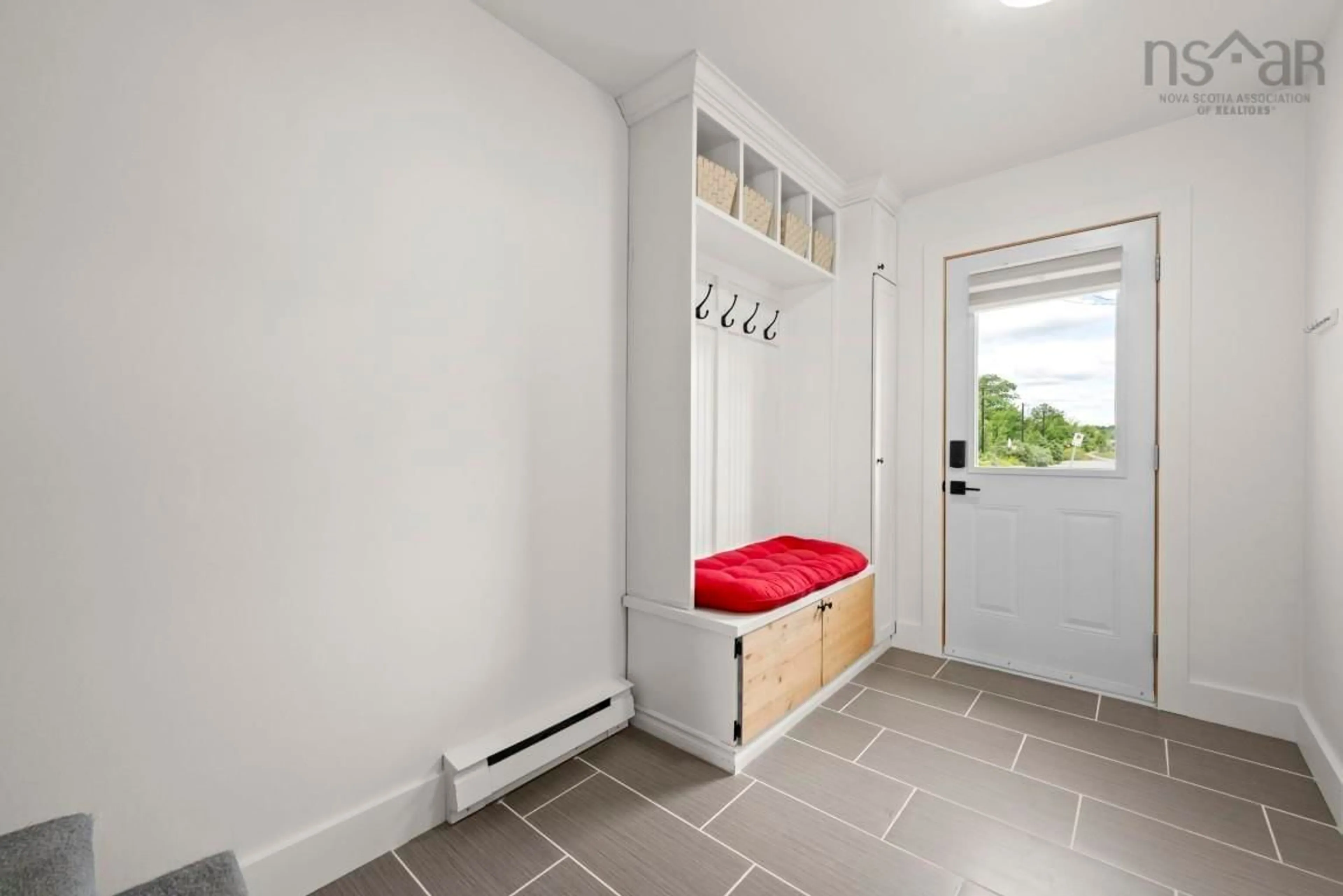 Indoor entryway for 5 Chameau Cres, Cole Harbour Nova Scotia B2W 5M4