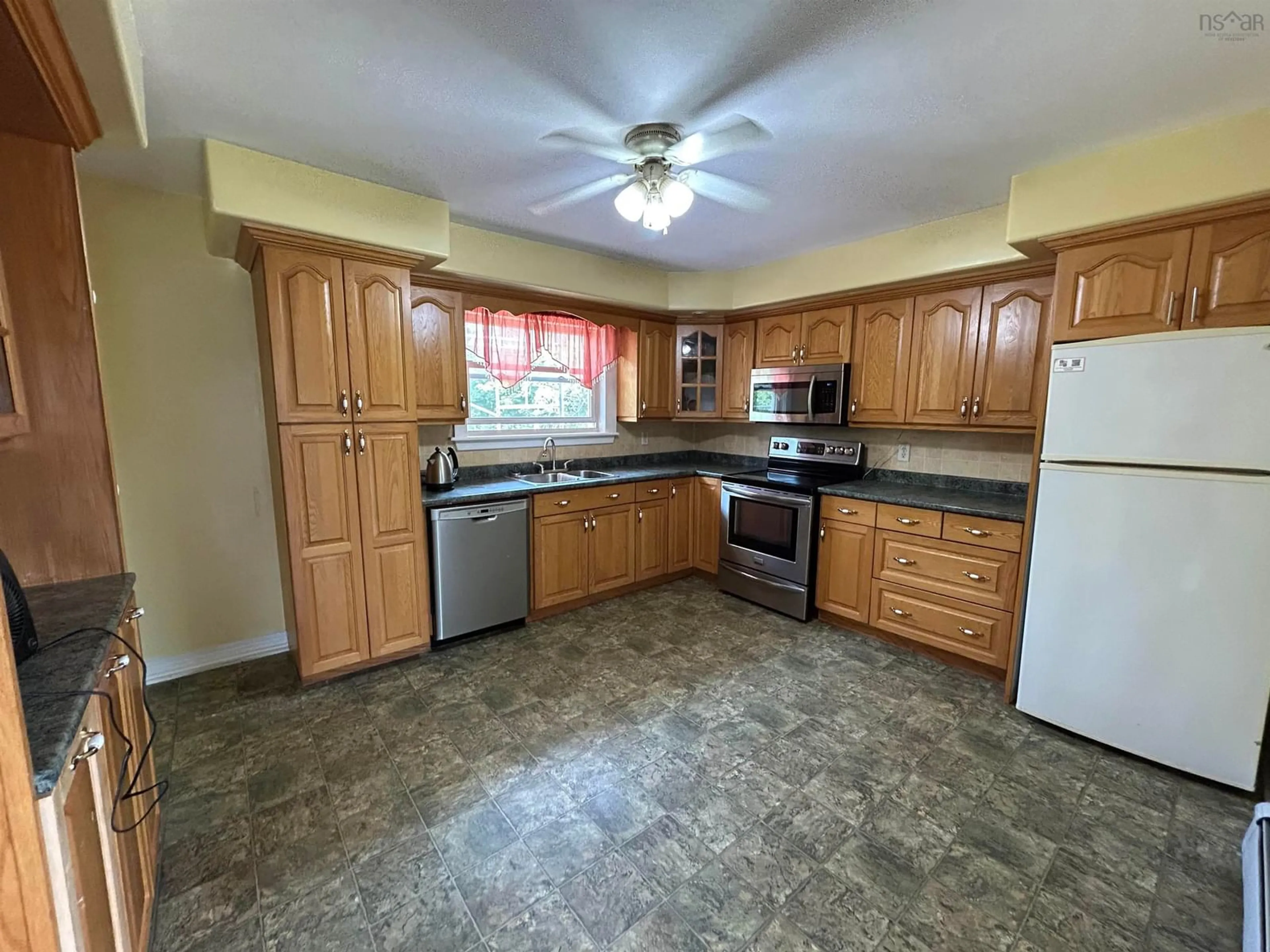Standard kitchen, ceramic/tile floor for 5711 Union Hwy, River Ryan Nova Scotia B1H 5J9