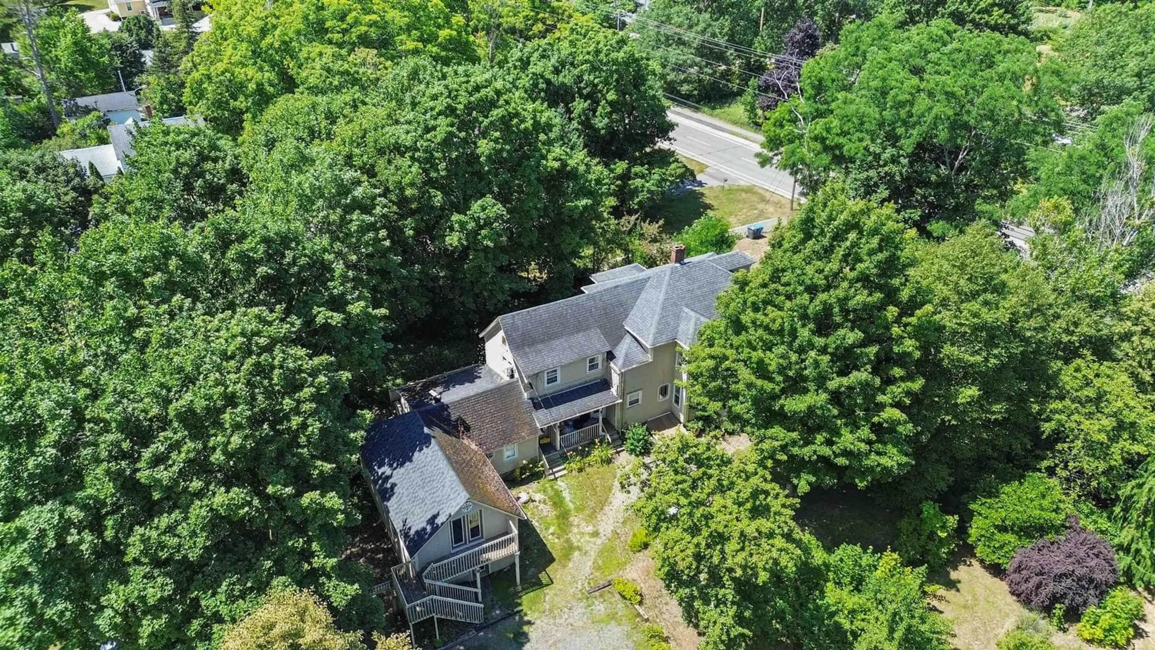 A pic from outside/outdoor area/front of a property/back of a property/a pic from drone, street for 2532 Highway 1, Aylesford Nova Scotia B0P 1C0