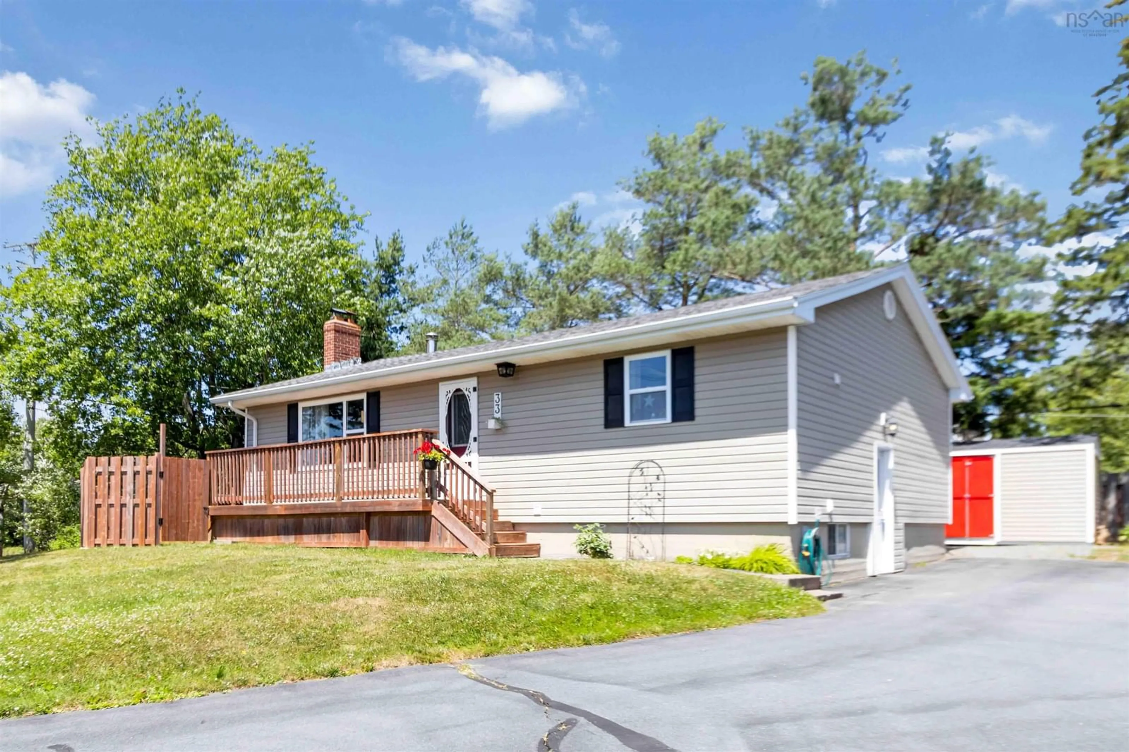 Home with vinyl exterior material, unknown for 33 Florence St, Lower Sackville Nova Scotia B4G 1J7